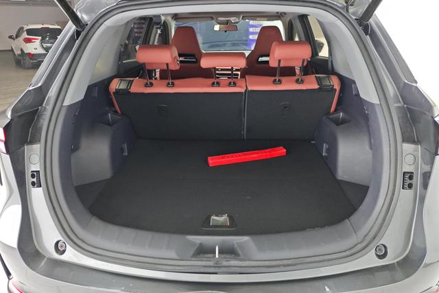 Changan CS75 PLUS 2023 1.5 T ATPremium — фото 17