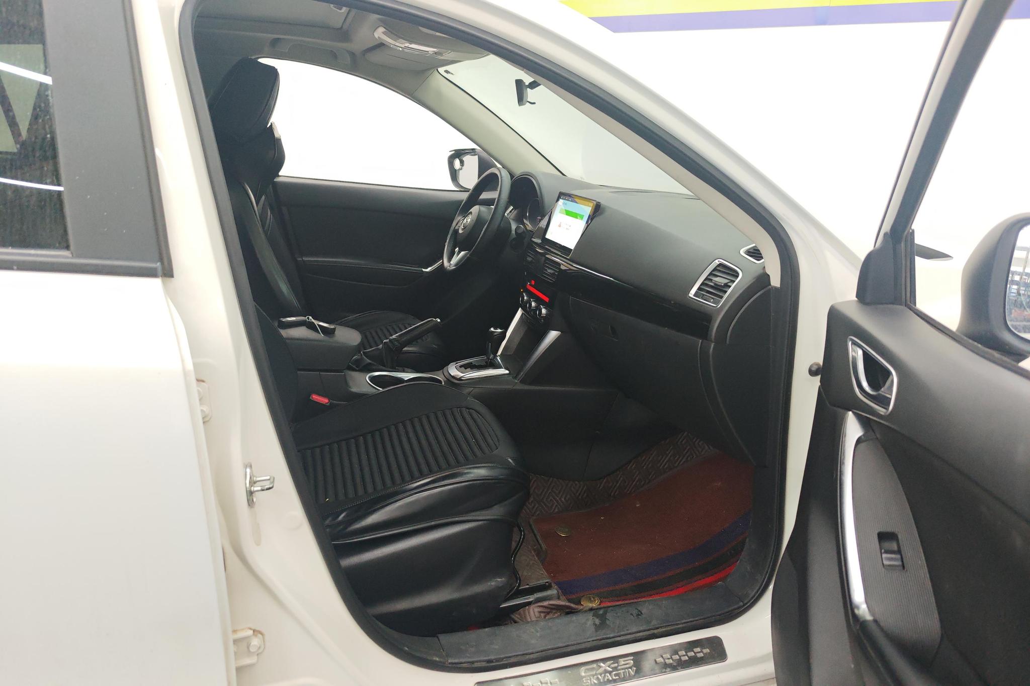Mazda CX-5 2014 2.0L AT