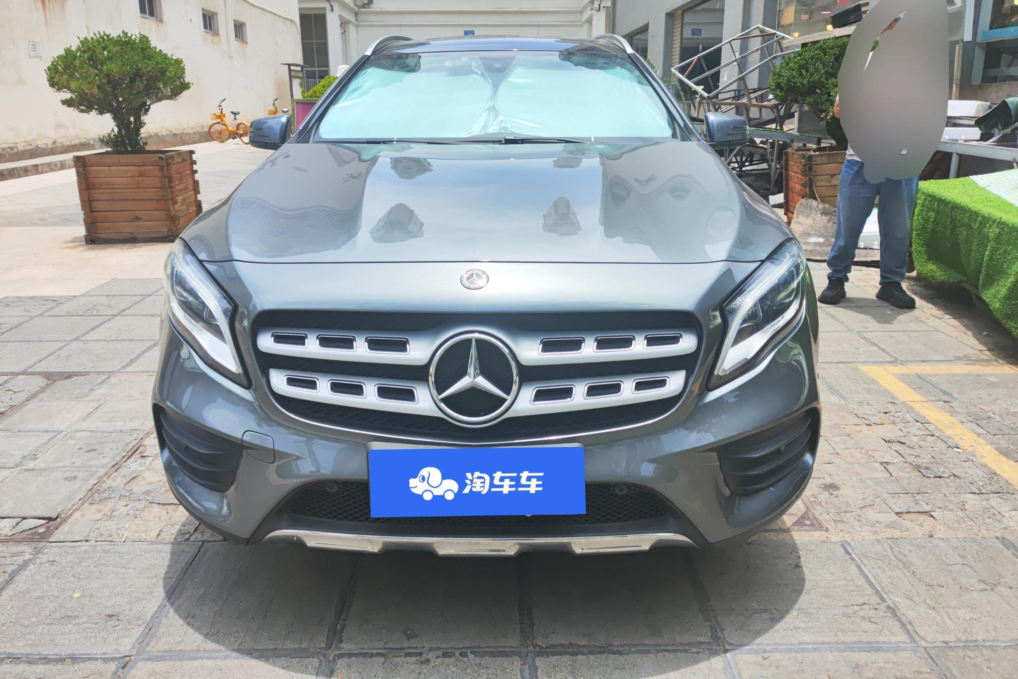 Mercedes-Benz GLA 2019 GLA 200 Fashion