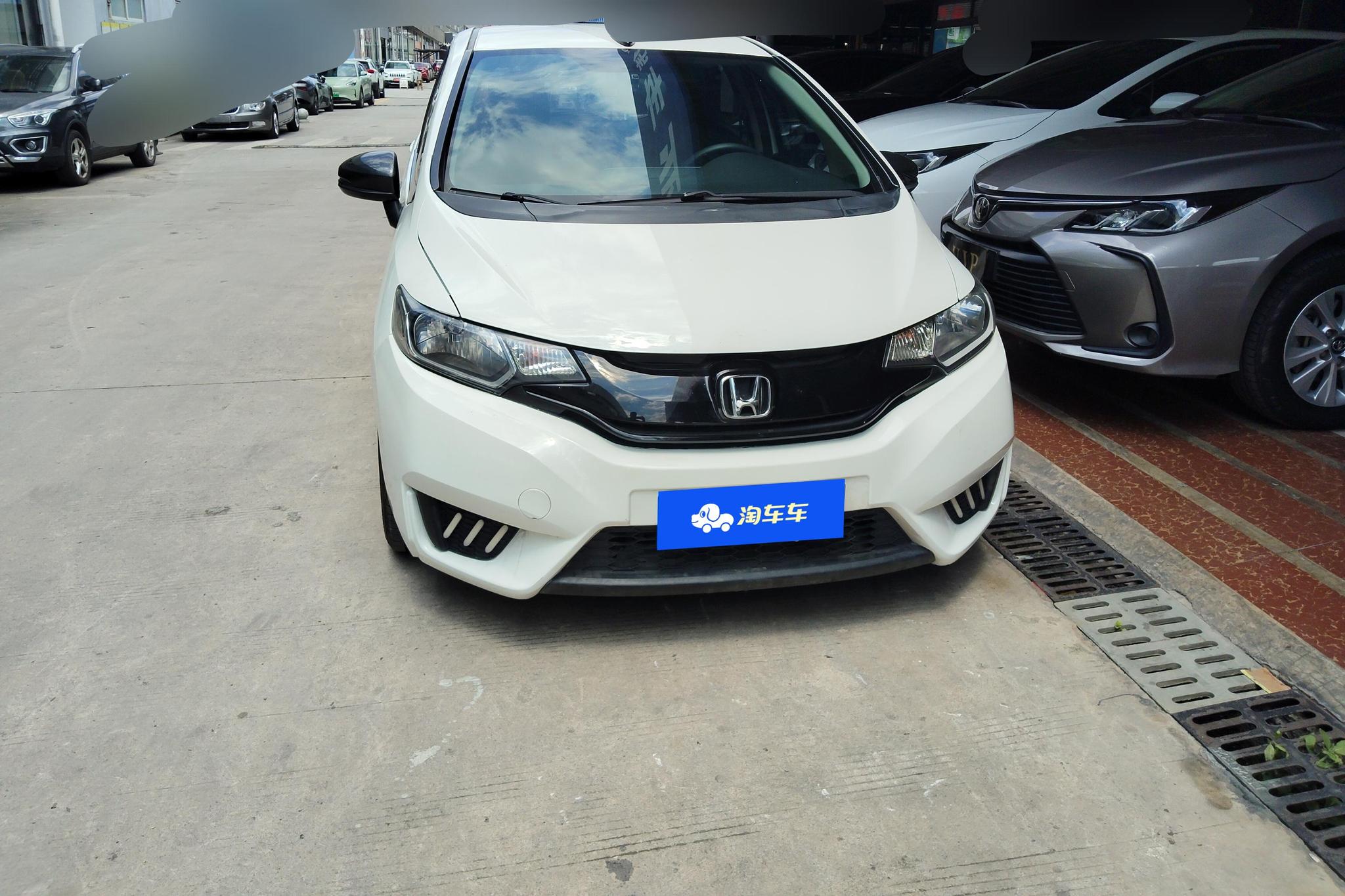 Honda Fit 2014 1.5L SE CVT Fashion