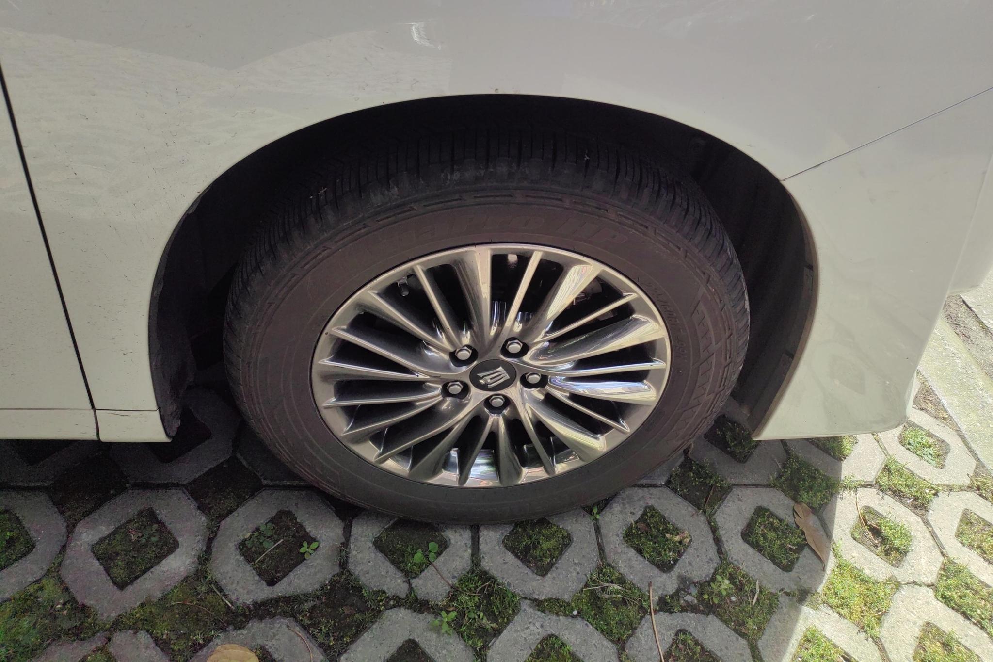Toyota Vellfire 2021 2.5L HV Luxury