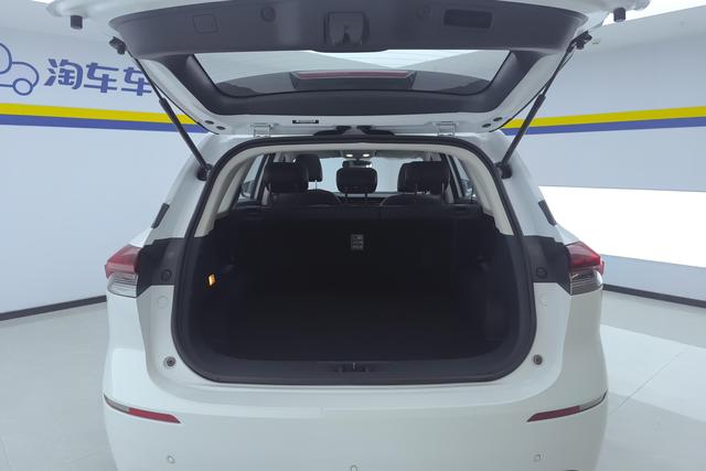 Changan Auchan X7 2020 1.5 T ATLuxury — фото 16
