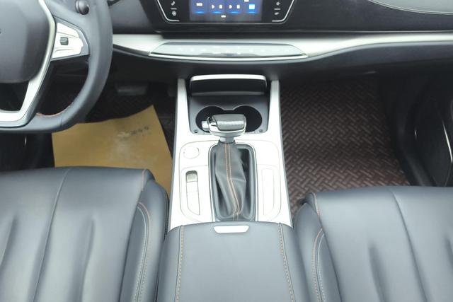 Changan Auchan X7 2020 1.5 T ATLuxury — фото 14