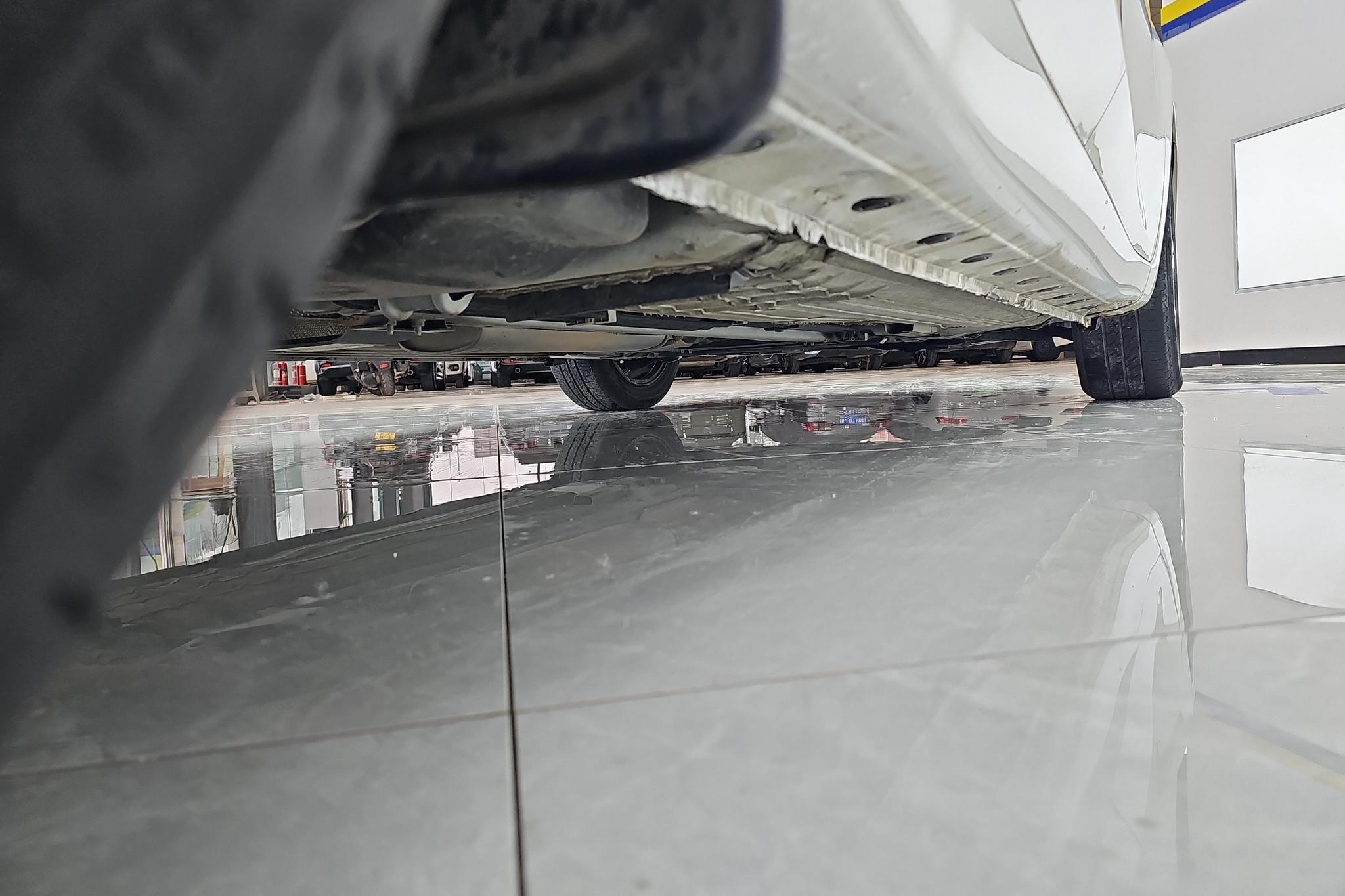 Nissan Tiida 2019 1.6L CVT VI