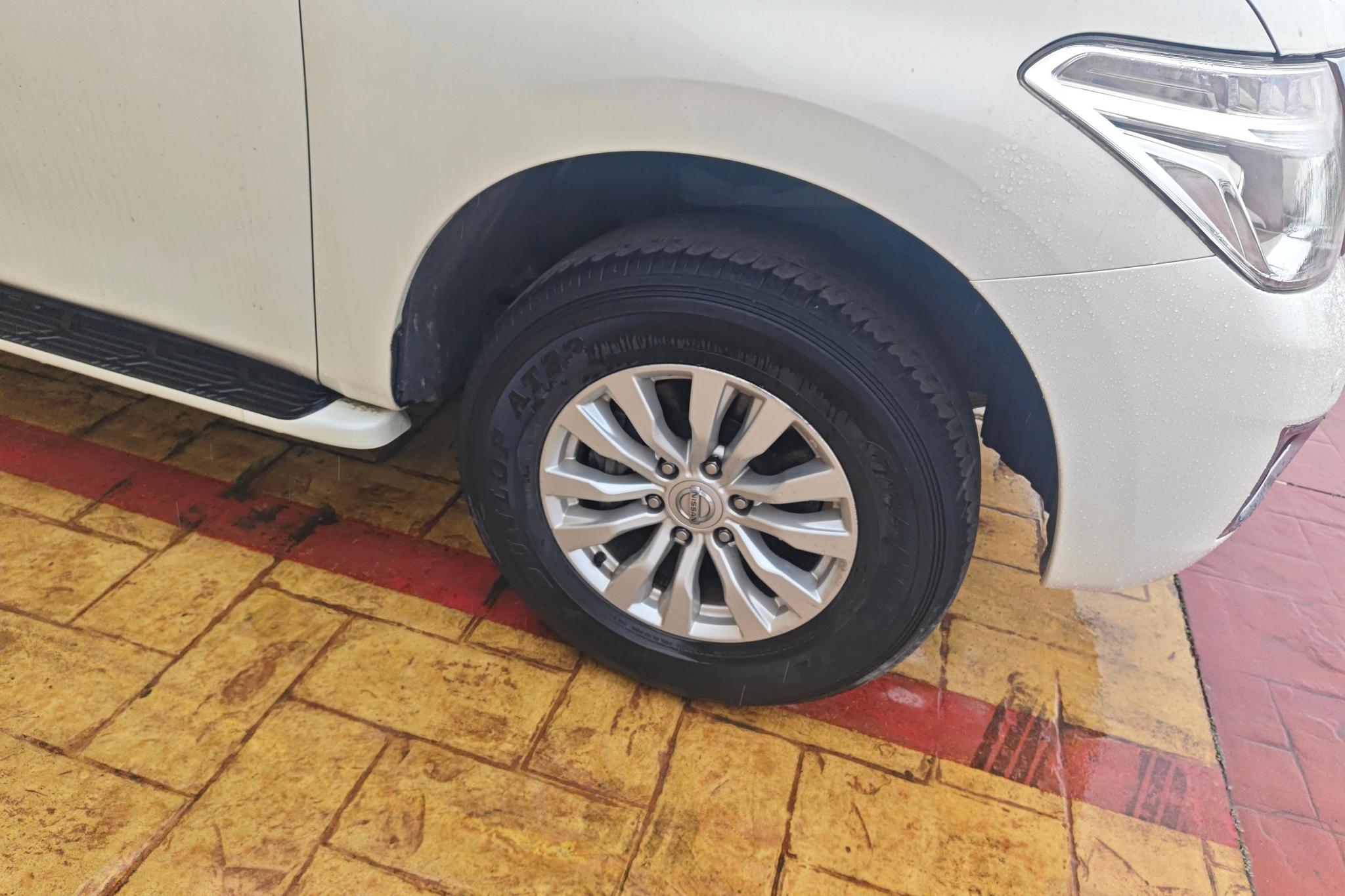Nissan Patrol 2017 4.0L AT 5 мест