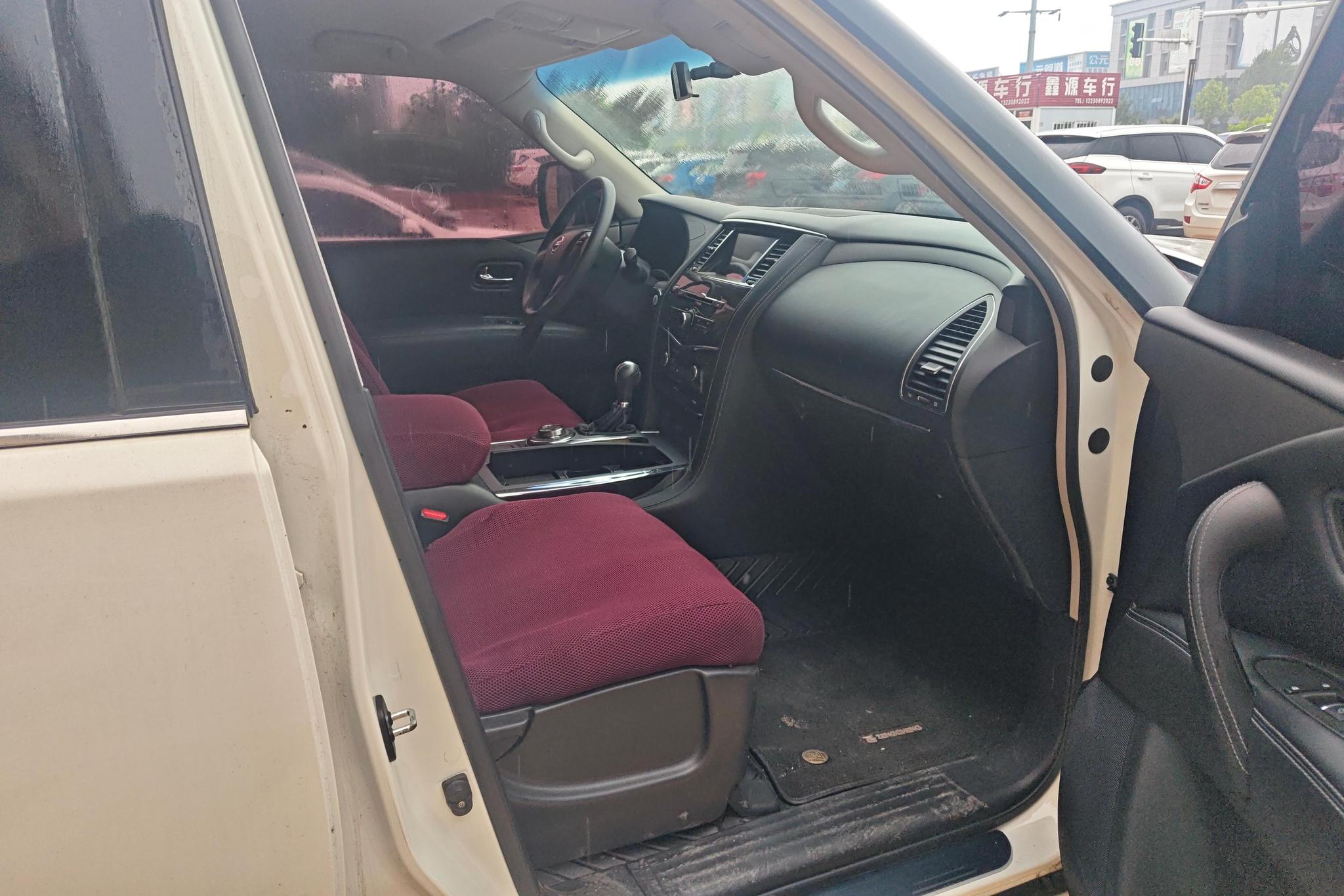 Nissan Patrol 2017 4.0L AT 5 мест