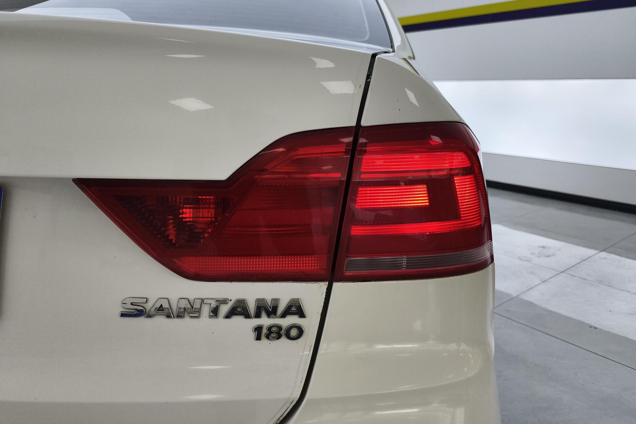 Volkswagen Santana 2016 1.6L MT Comfort