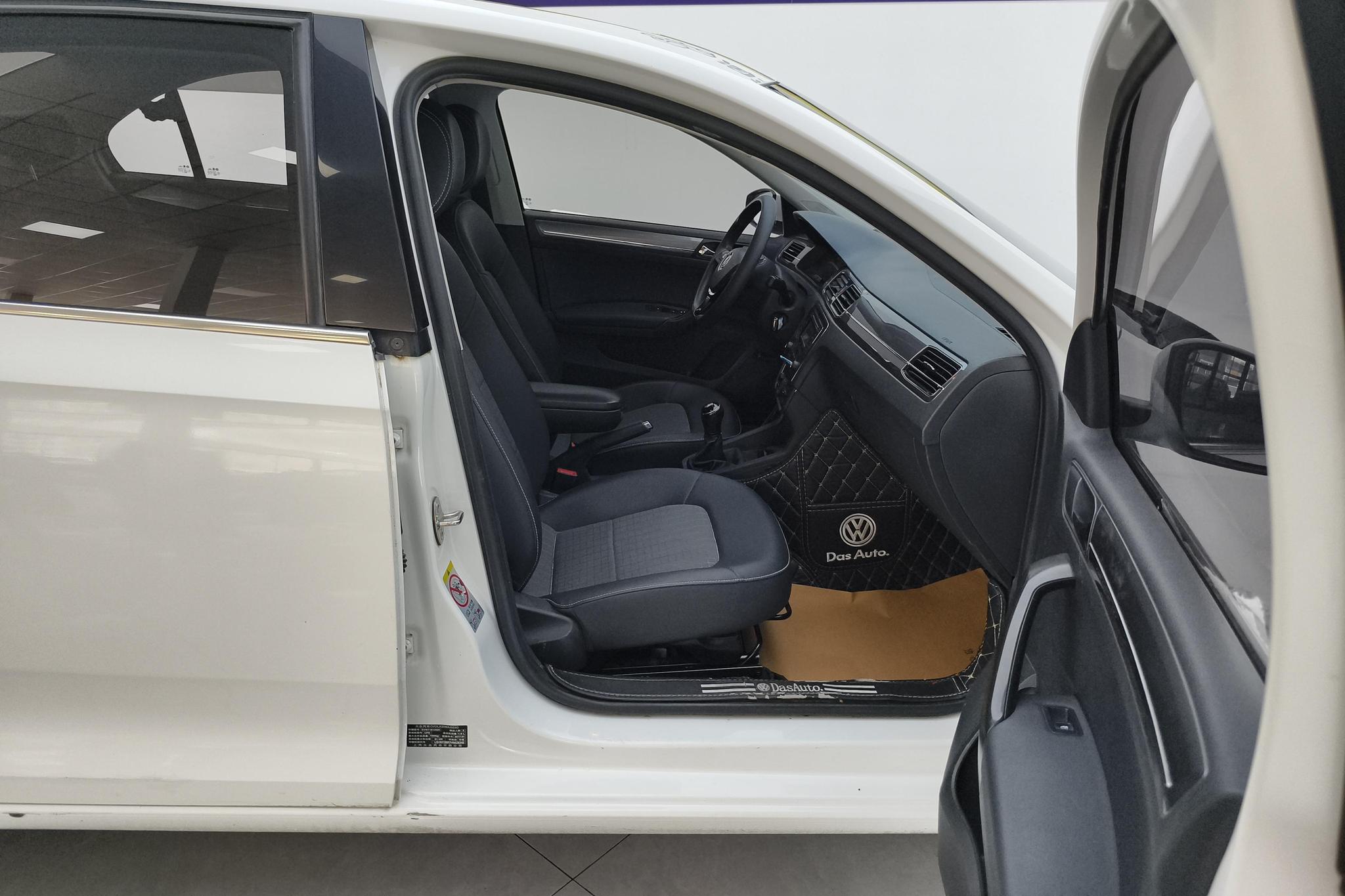 Volkswagen Santana 2016 1.6L MT Comfort