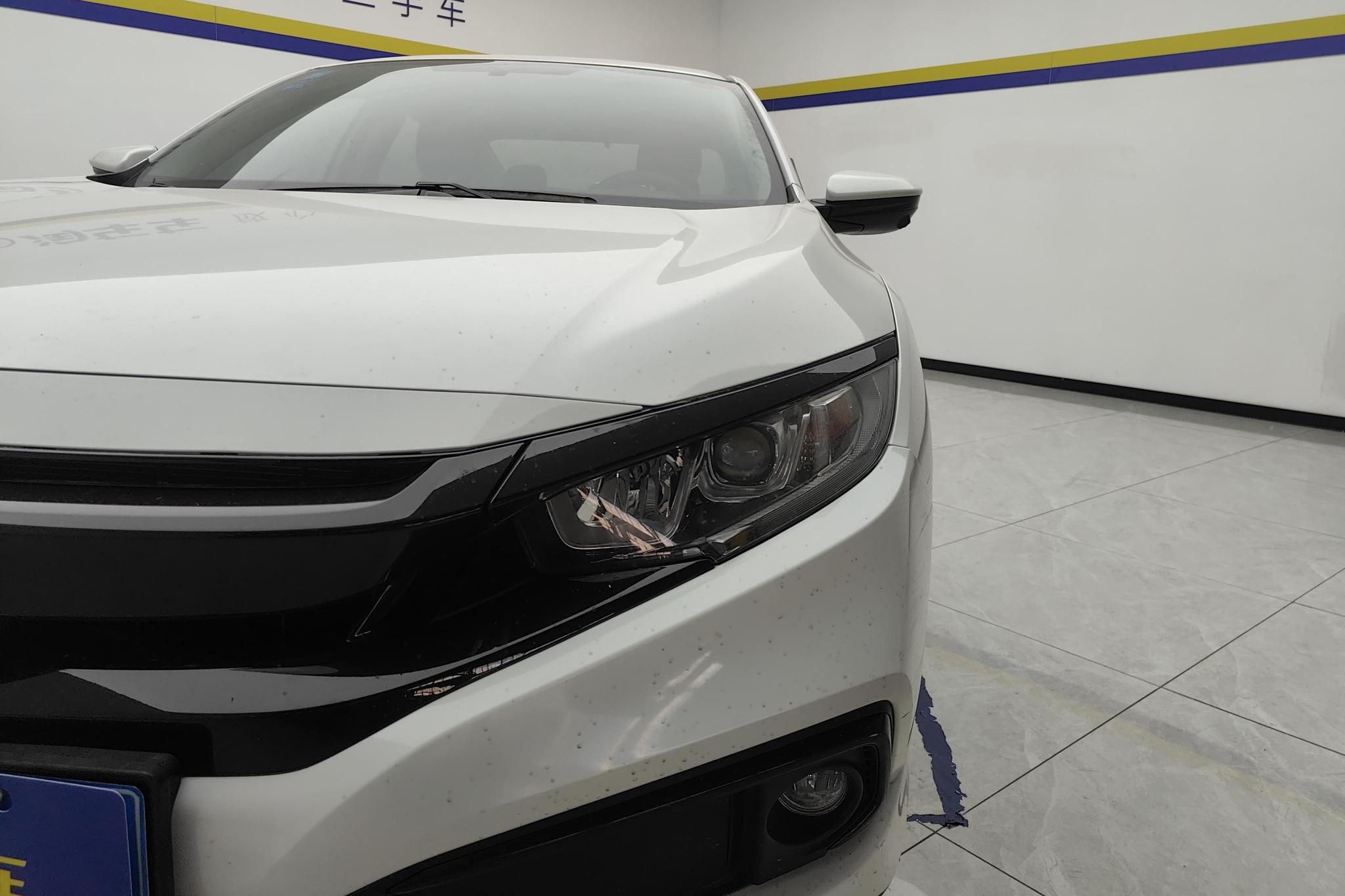 Honda Civic 2019 220TURBO CVT V