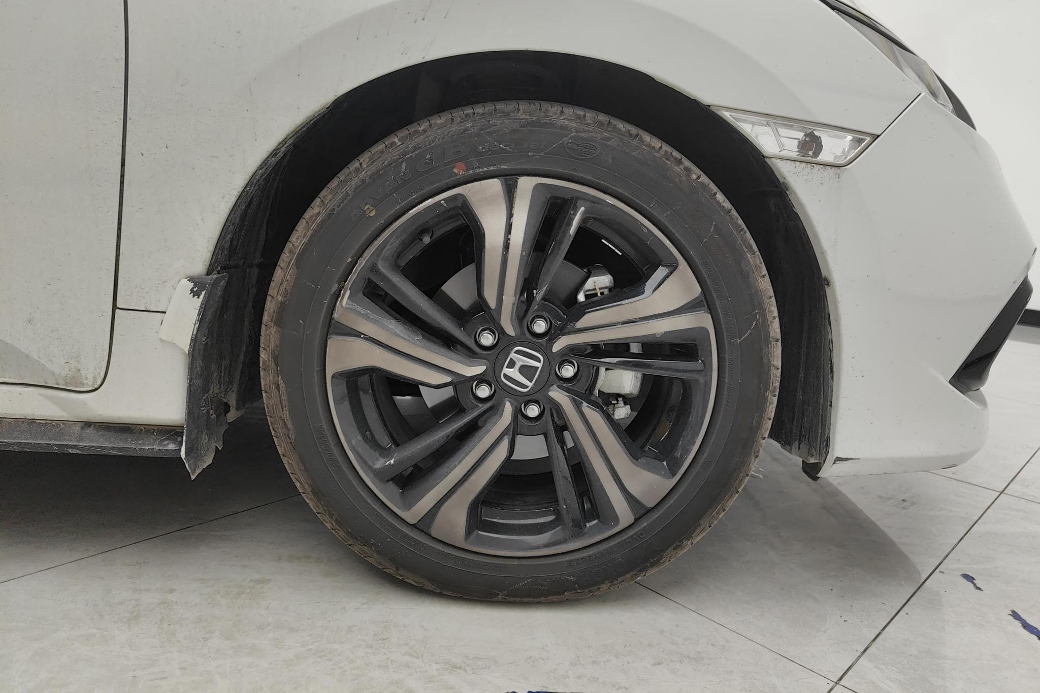 Honda Civic 2019 220TURBO CVT V