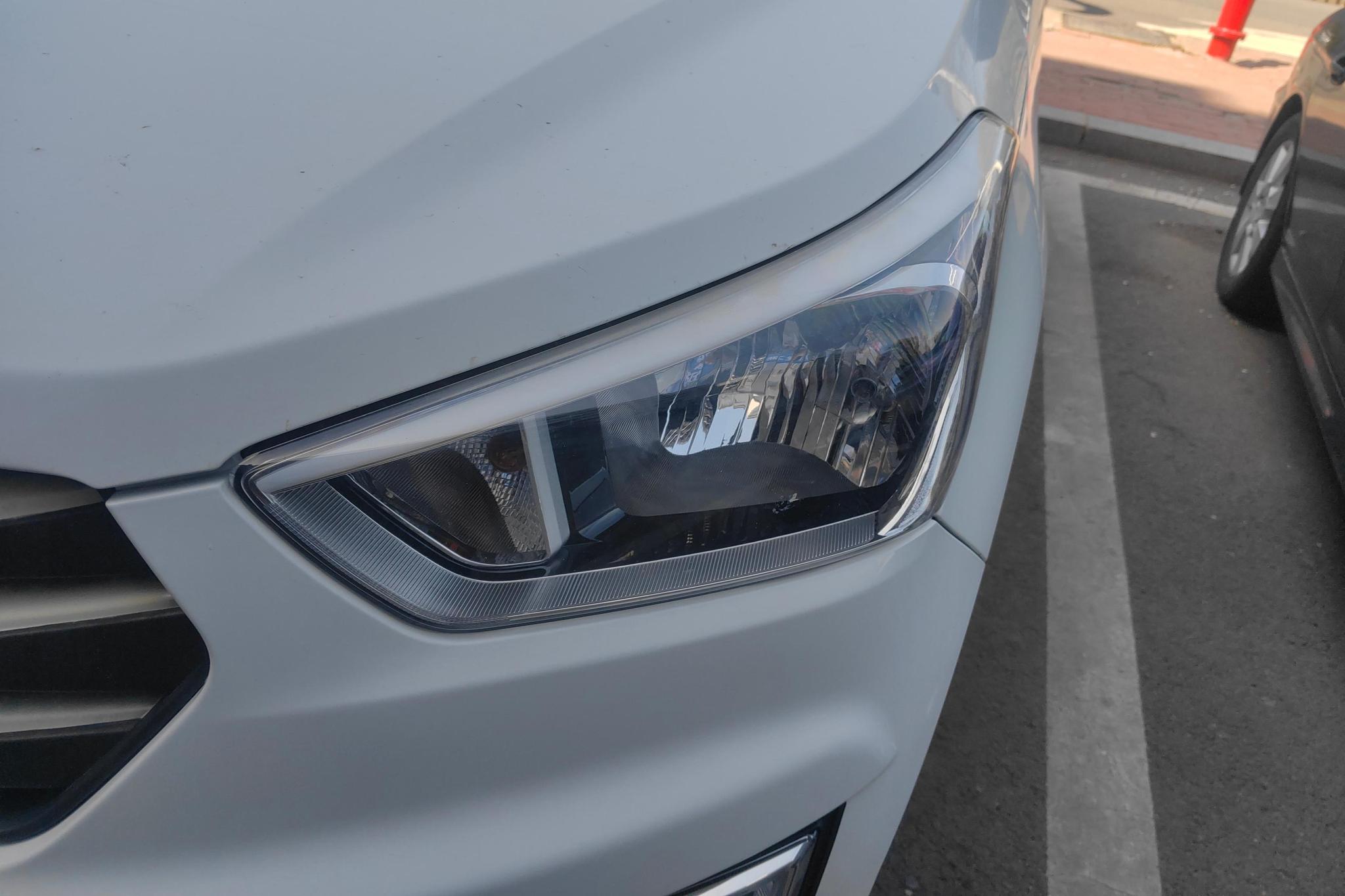 Hyundai ix25 2015 1.6L AT GLS