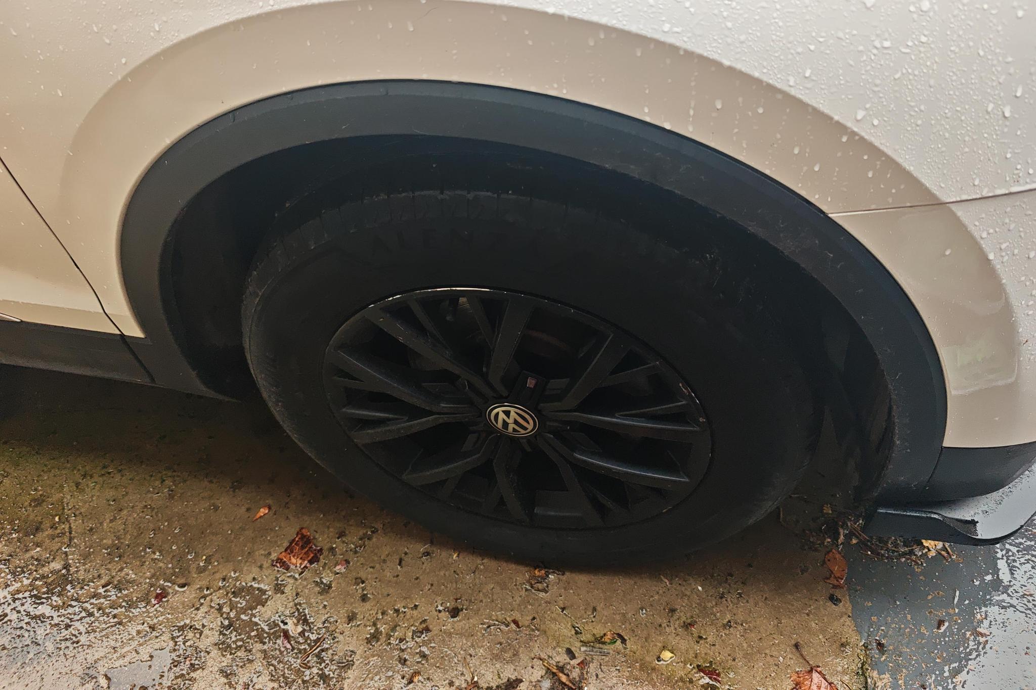 Volkswagen Tiguan L L 2017 330TSI AT Luxury