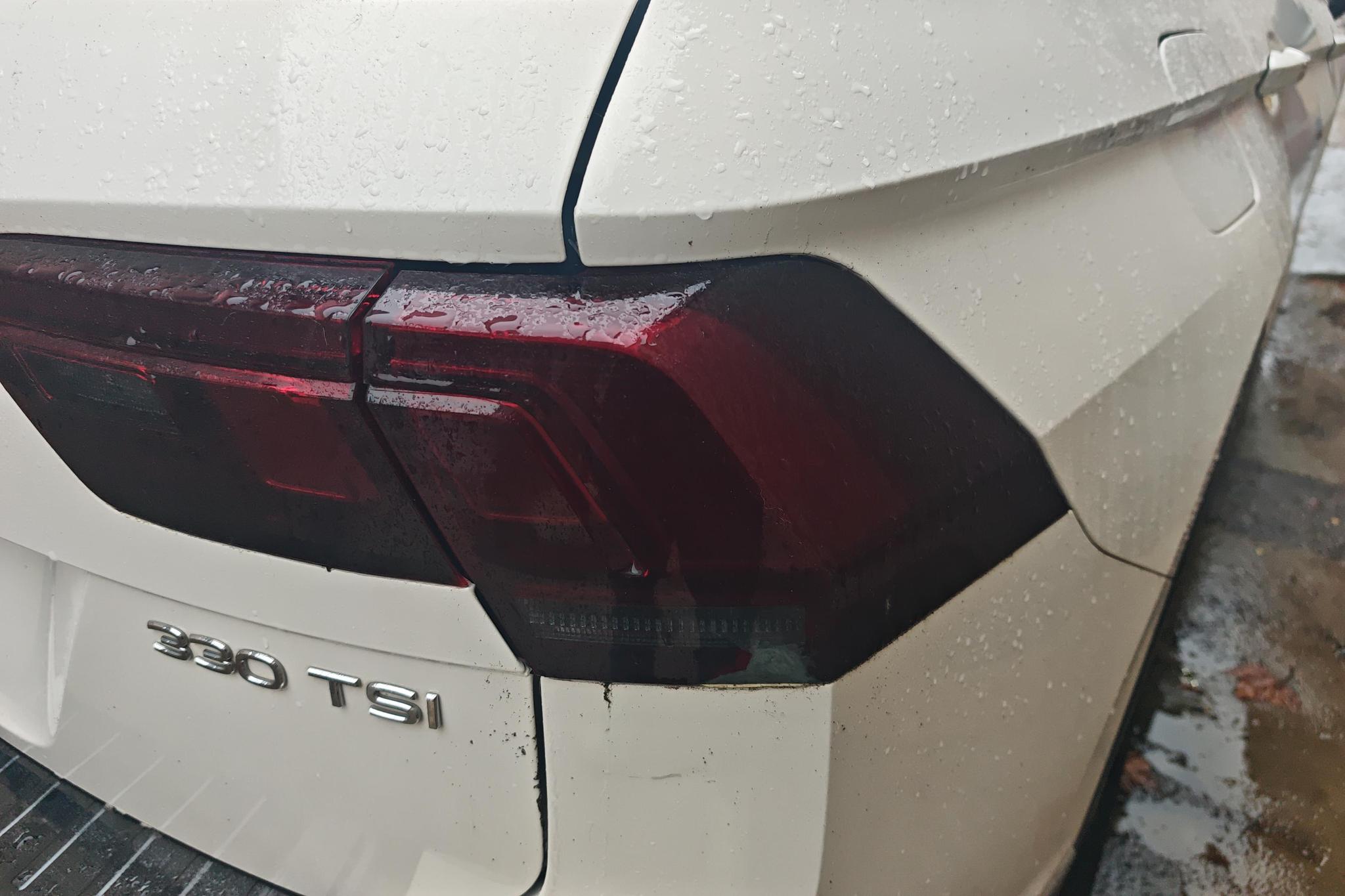 Volkswagen Tiguan L L 2017 330TSI AT Luxury