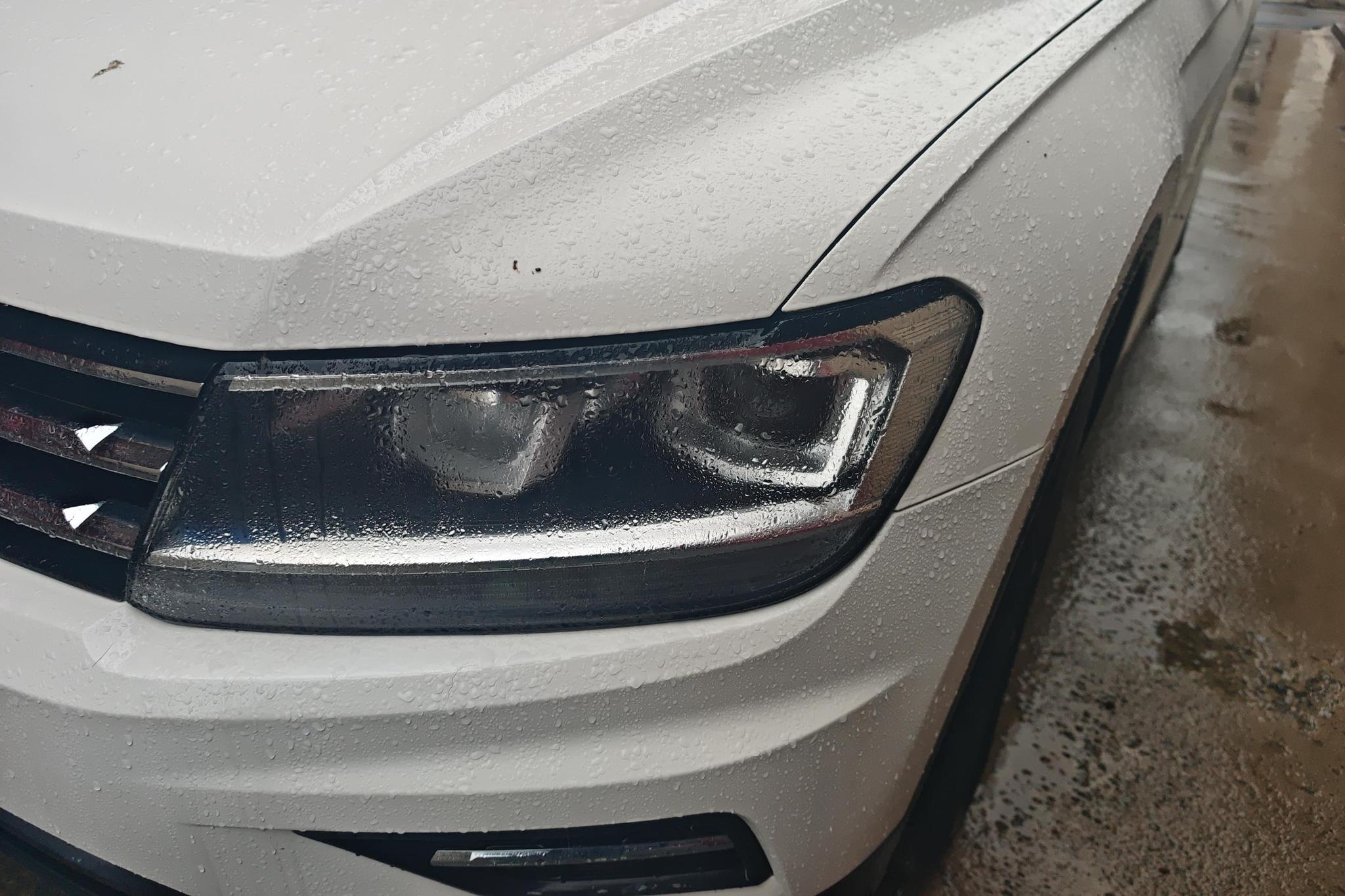 Volkswagen Tiguan L L 2017 330TSI AT Luxury