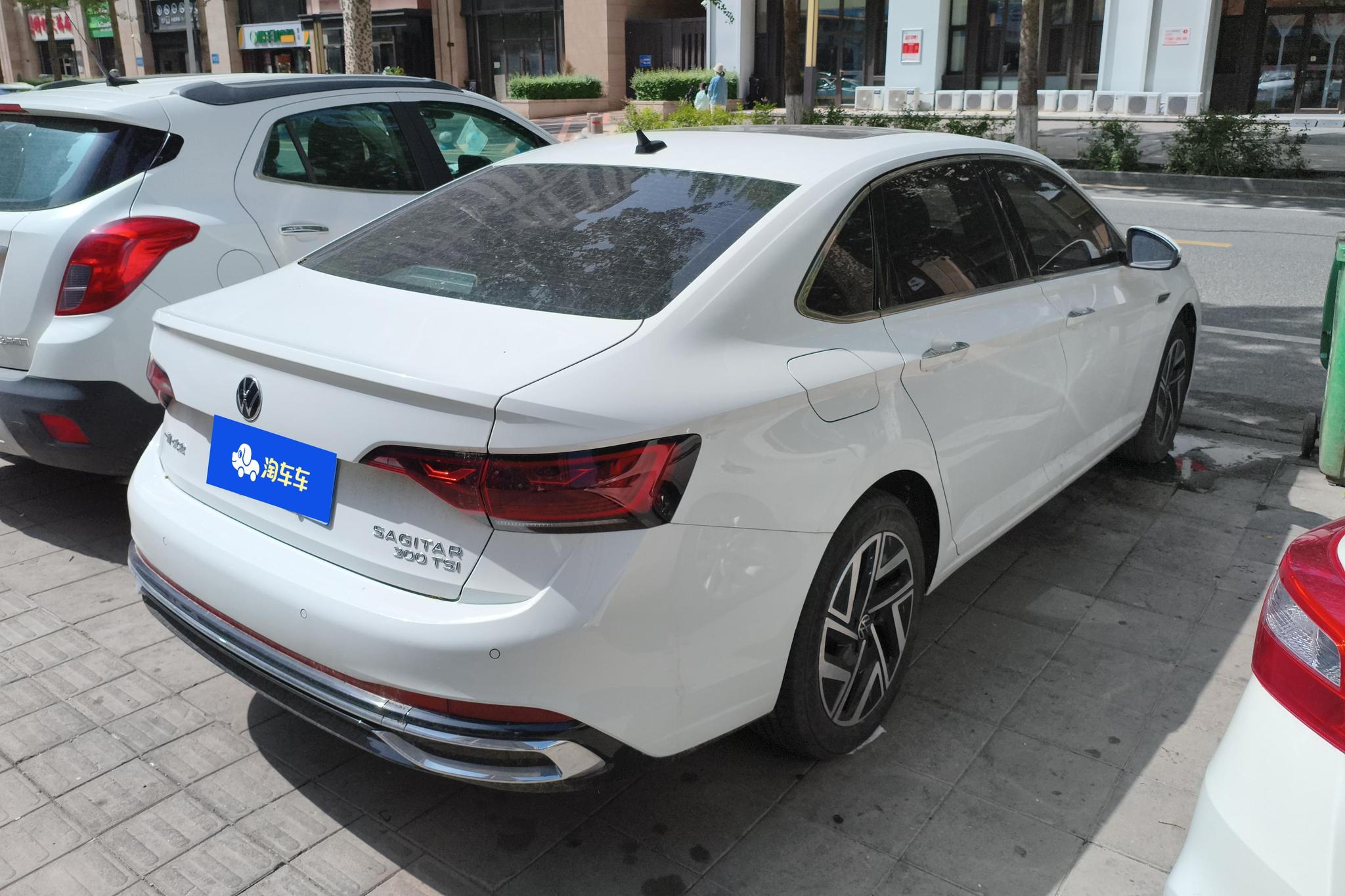 Volkswagen Sagitar 2023 300TSI DSG