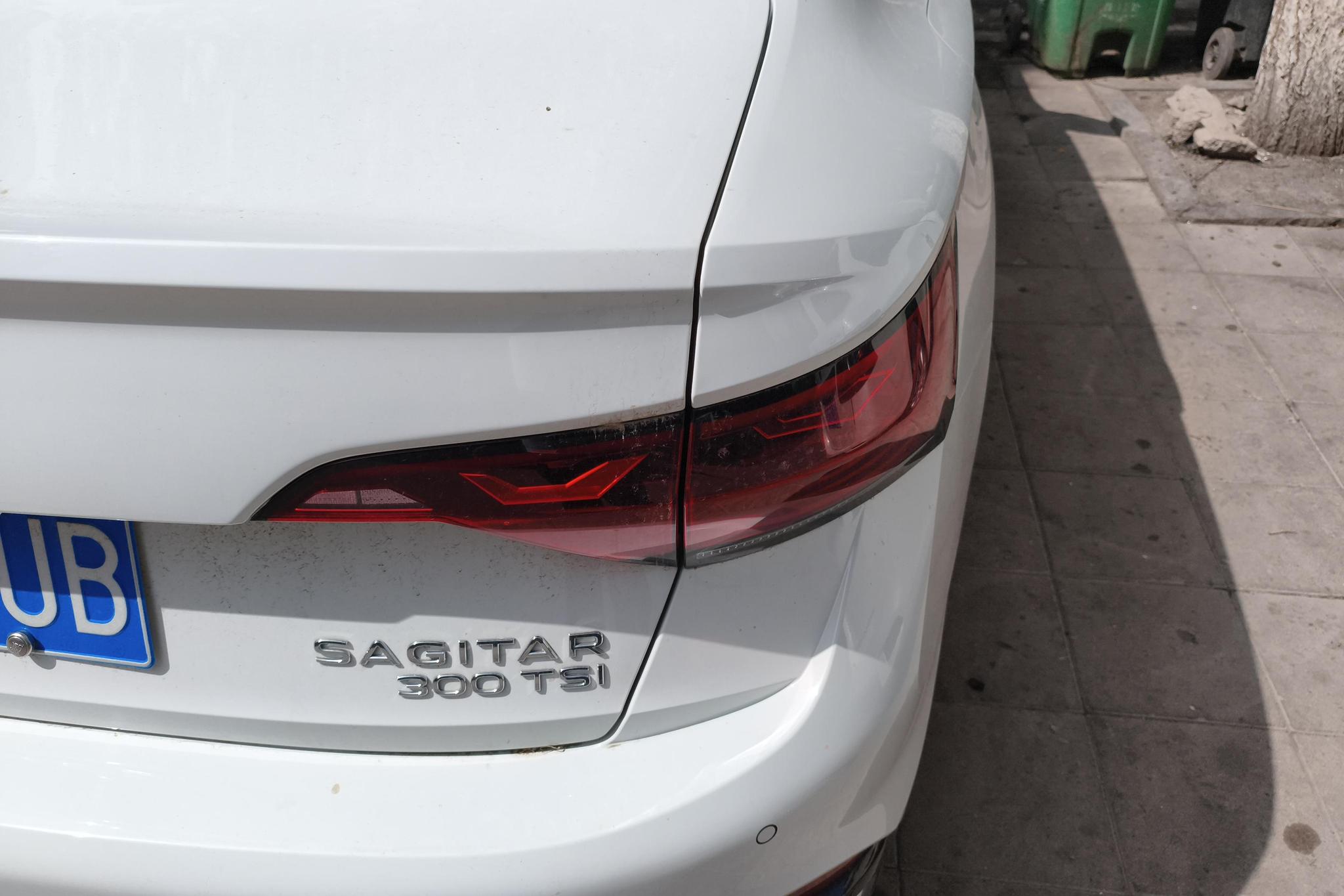 Volkswagen Sagitar 2023 300TSI DSG
