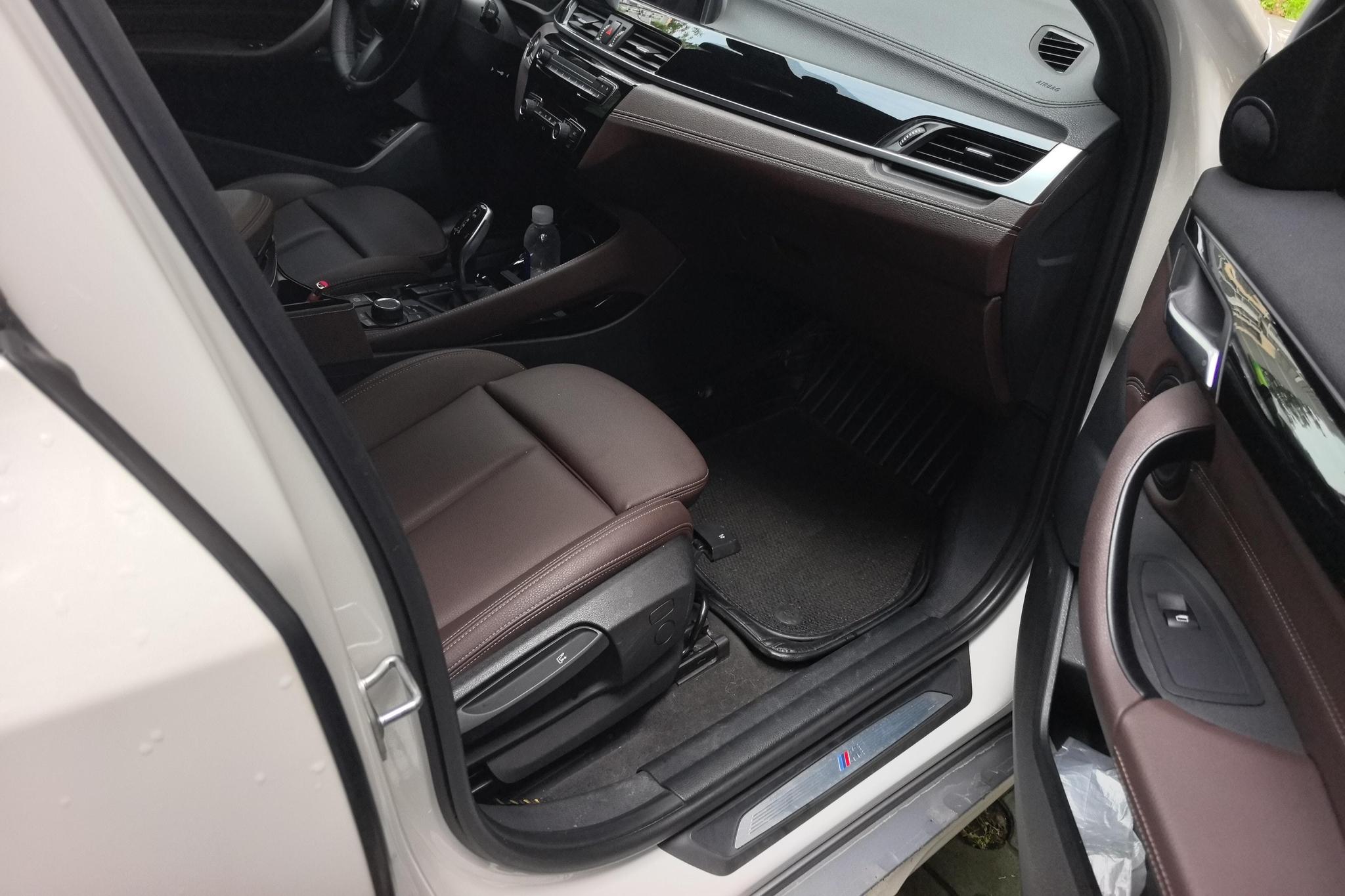 BMW X2 2020 sDrive25i Lead M