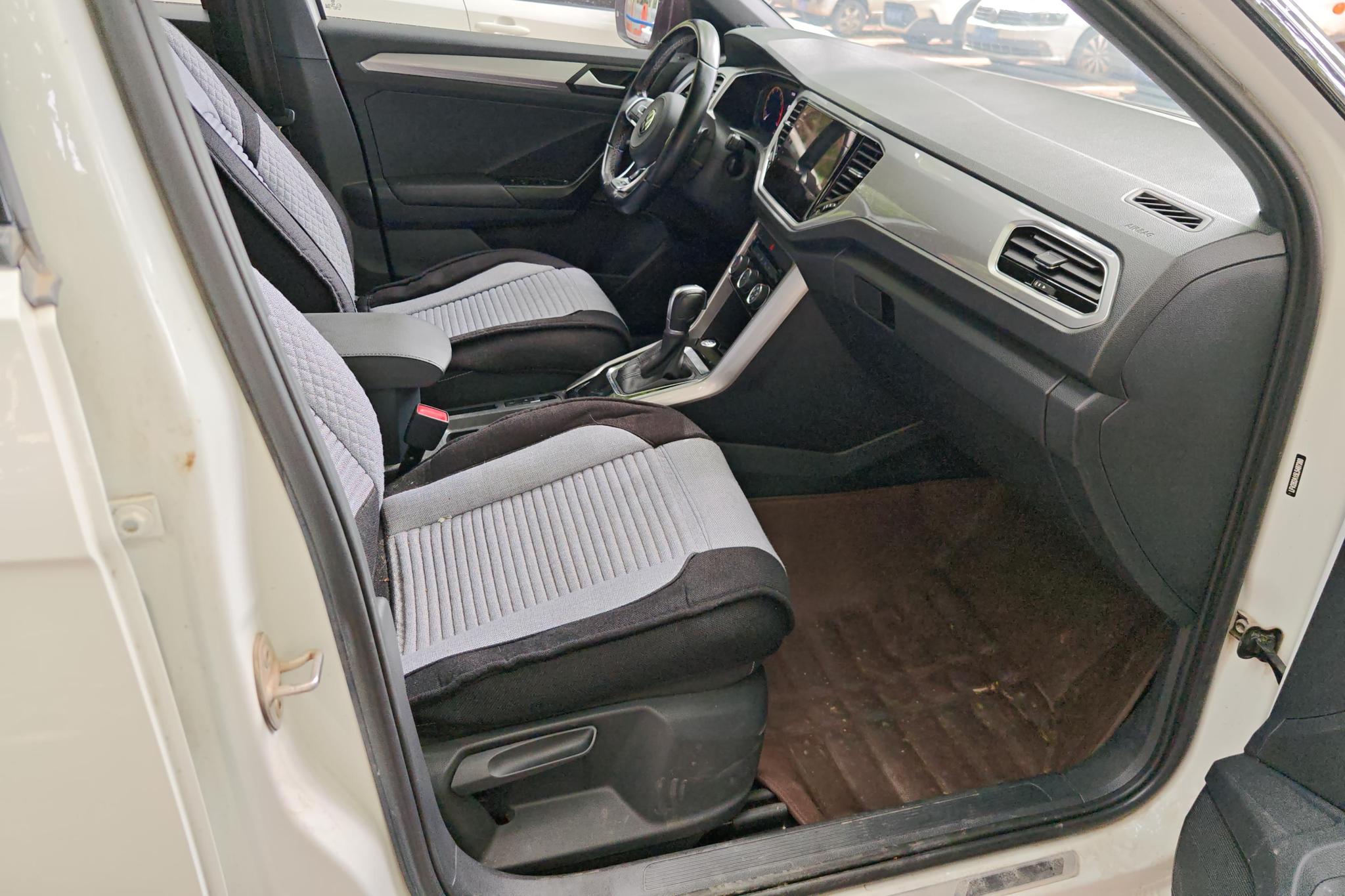 Volkswagen T-Roc 2020 280TSI DSG R-Line
