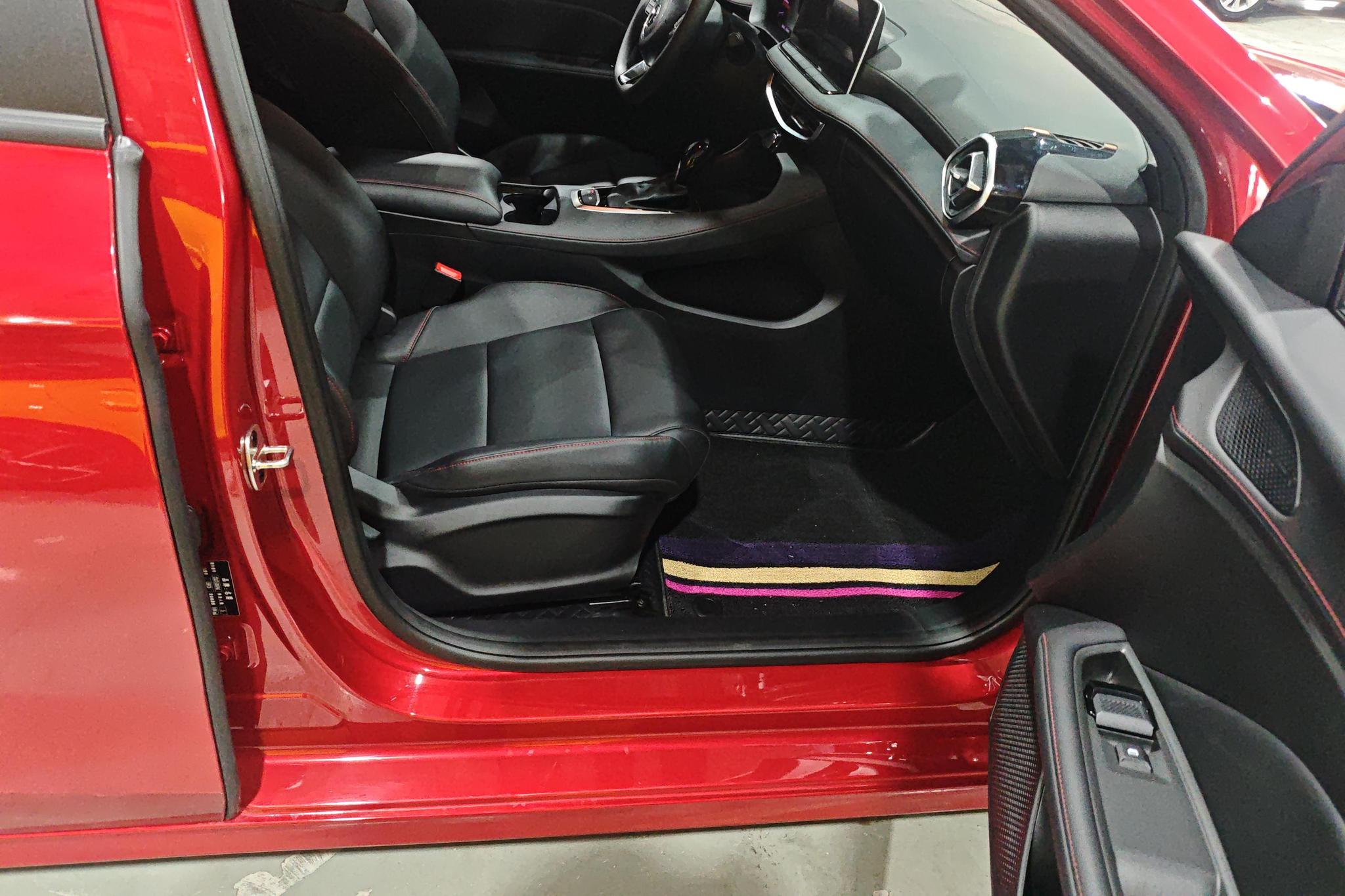 MG 5 2025 180DVVT Luxury