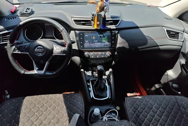 Nissan Qashqai 2019 2.0 L CVT — фото 12