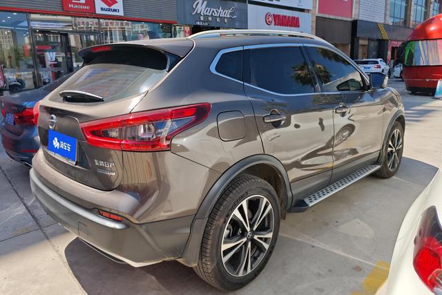 Nissan Qashqai 2019 2.0 L CVT — фото 3