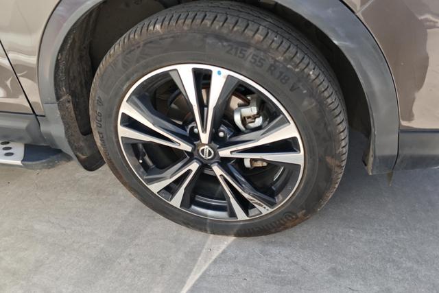 Nissan Qashqai 2019 2.0 L CVT — фото 4