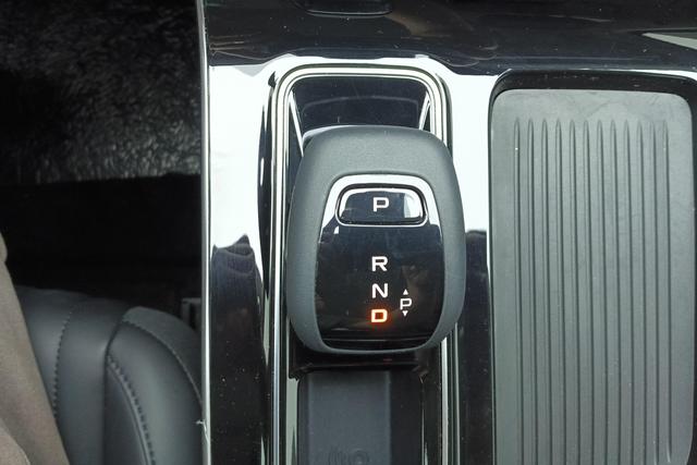 Bestune T90 2023 1.5 T ATPremium — фото 15