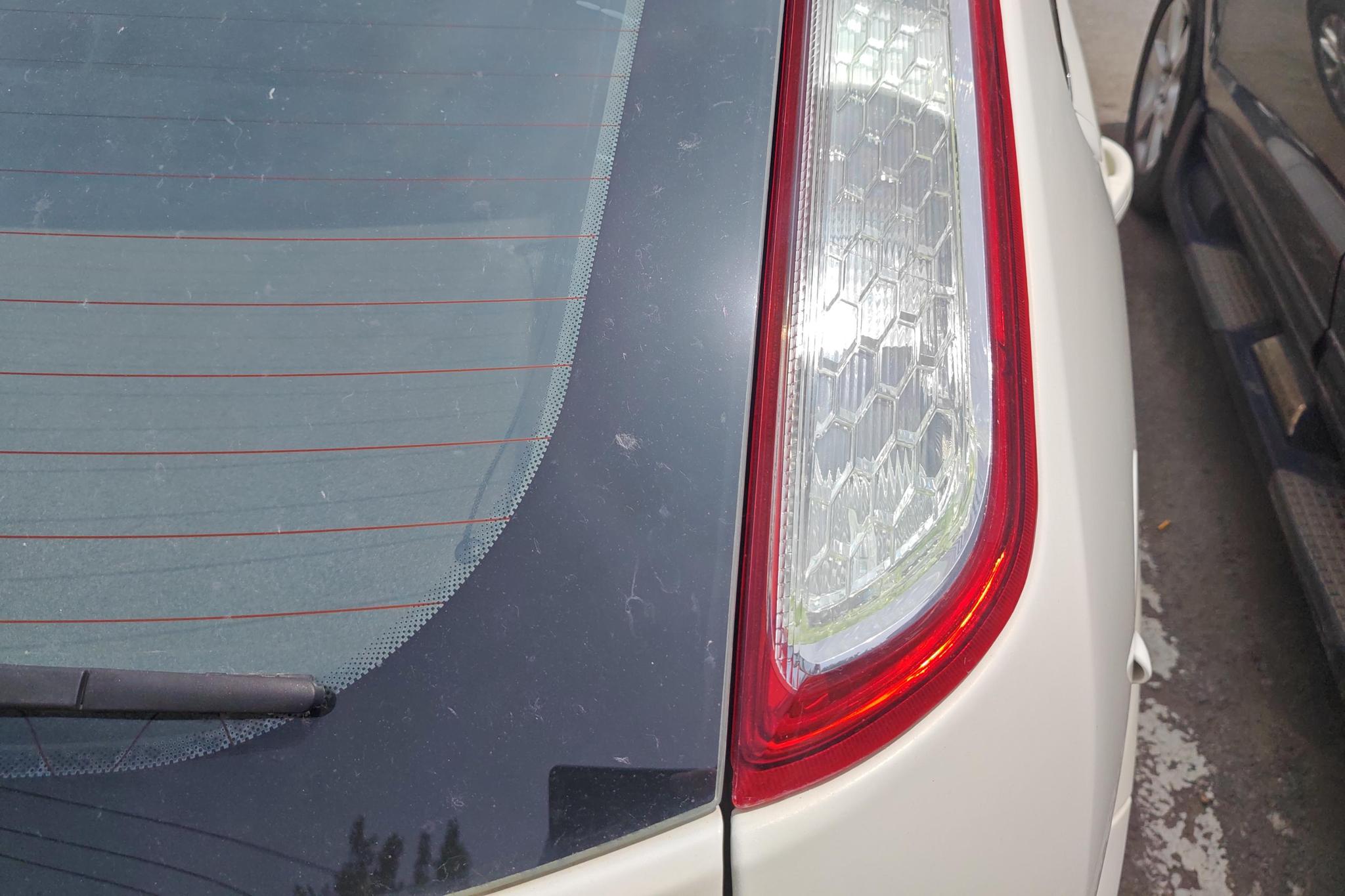 Ford Focus 2013 1.8L AT
