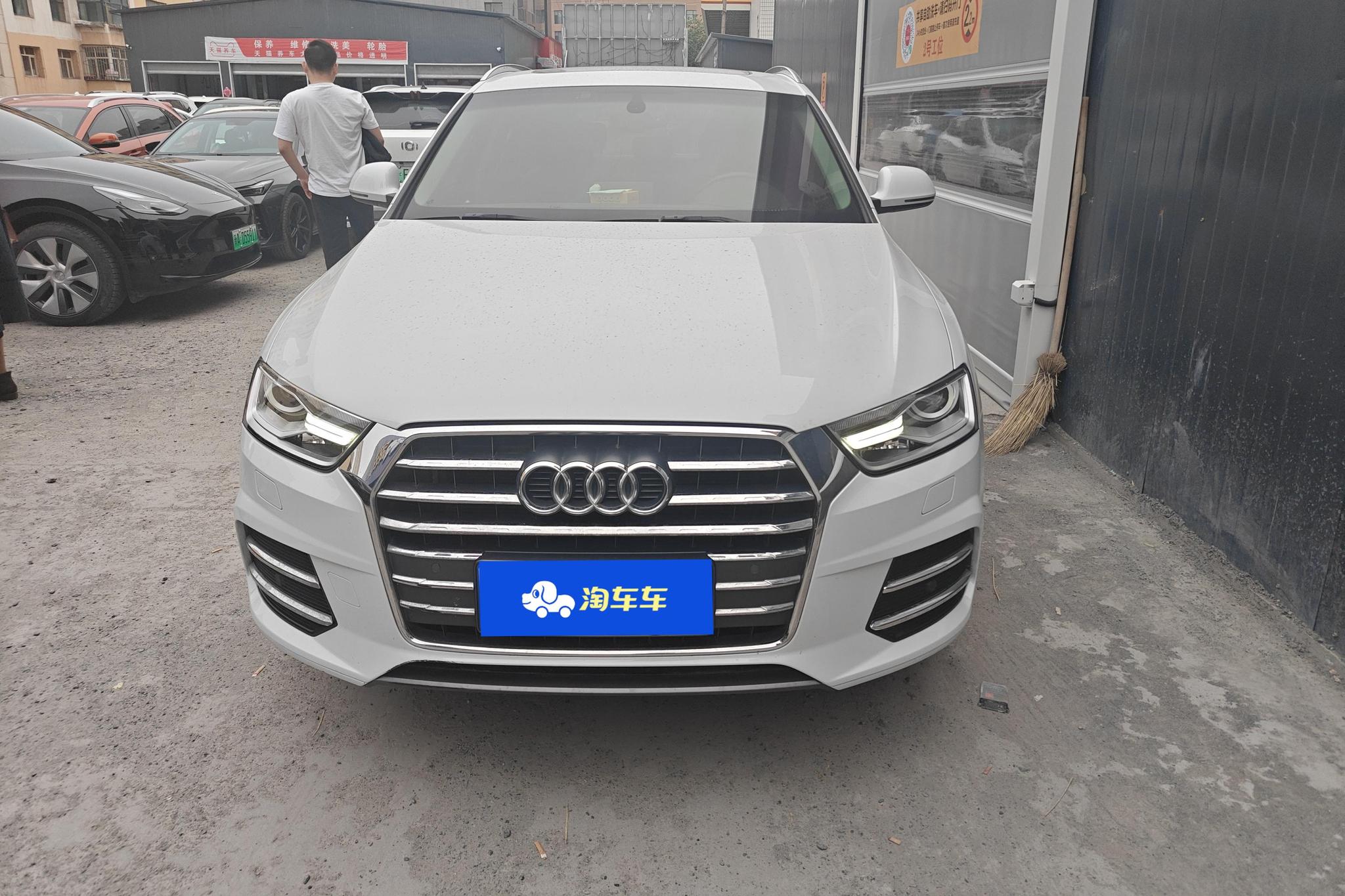 Audi Q3 2017 30 TFSI Fashion