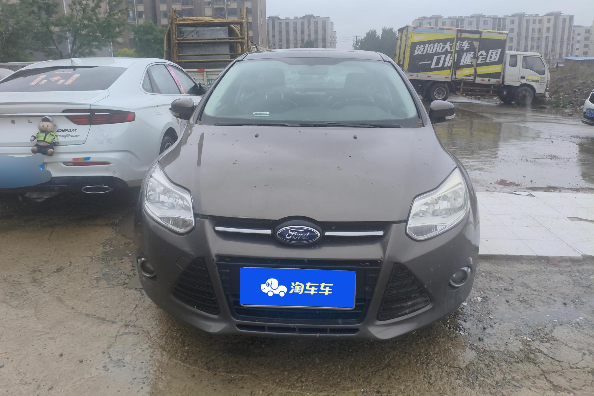 Ford Focus 2012 1.6L AT