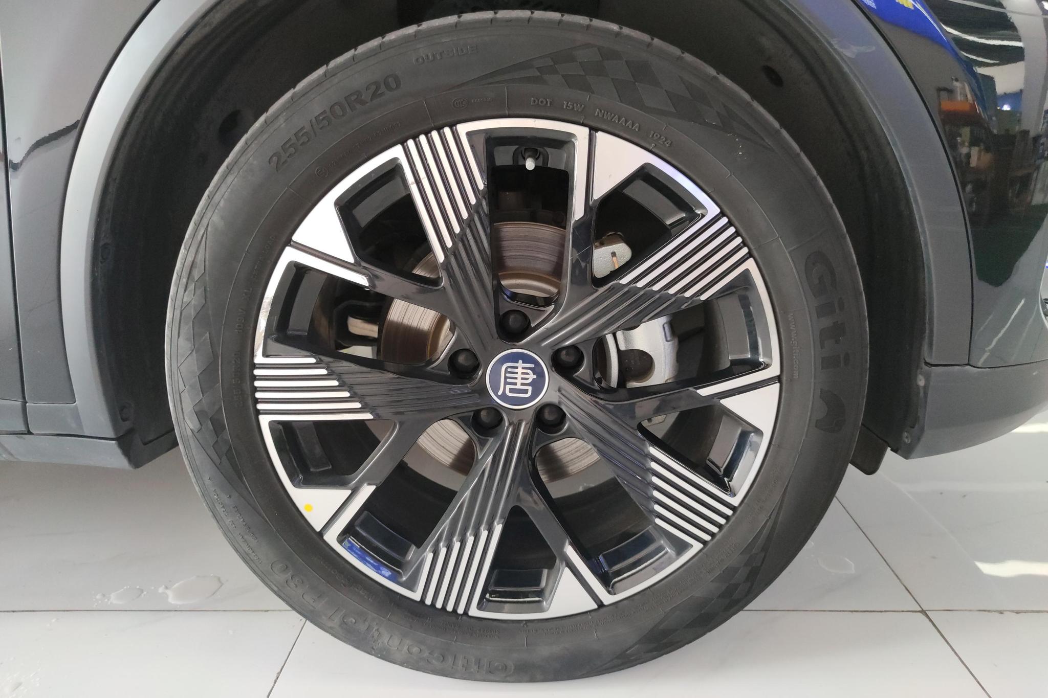 BYD Tang DM 2024 DM-i 112KM Flagship
