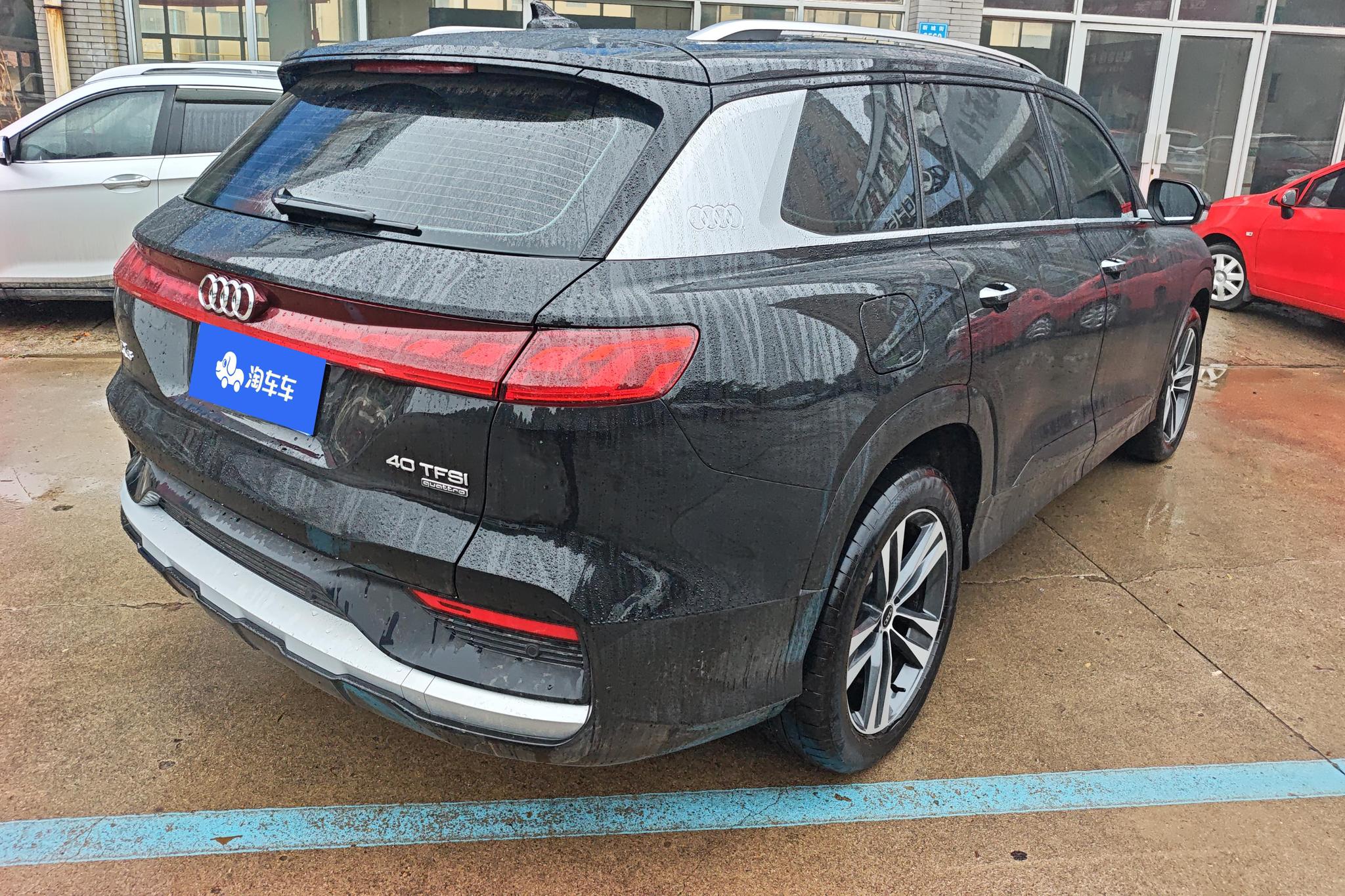 Audi Q6 2025 40TFSI quattro 7 мест