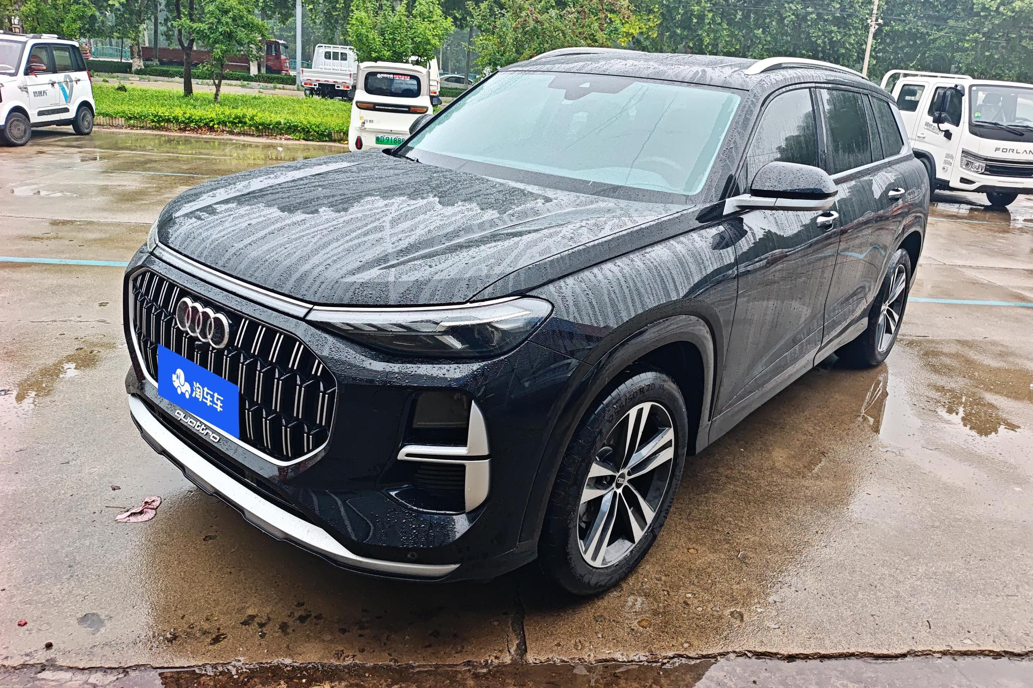 Audi Q6