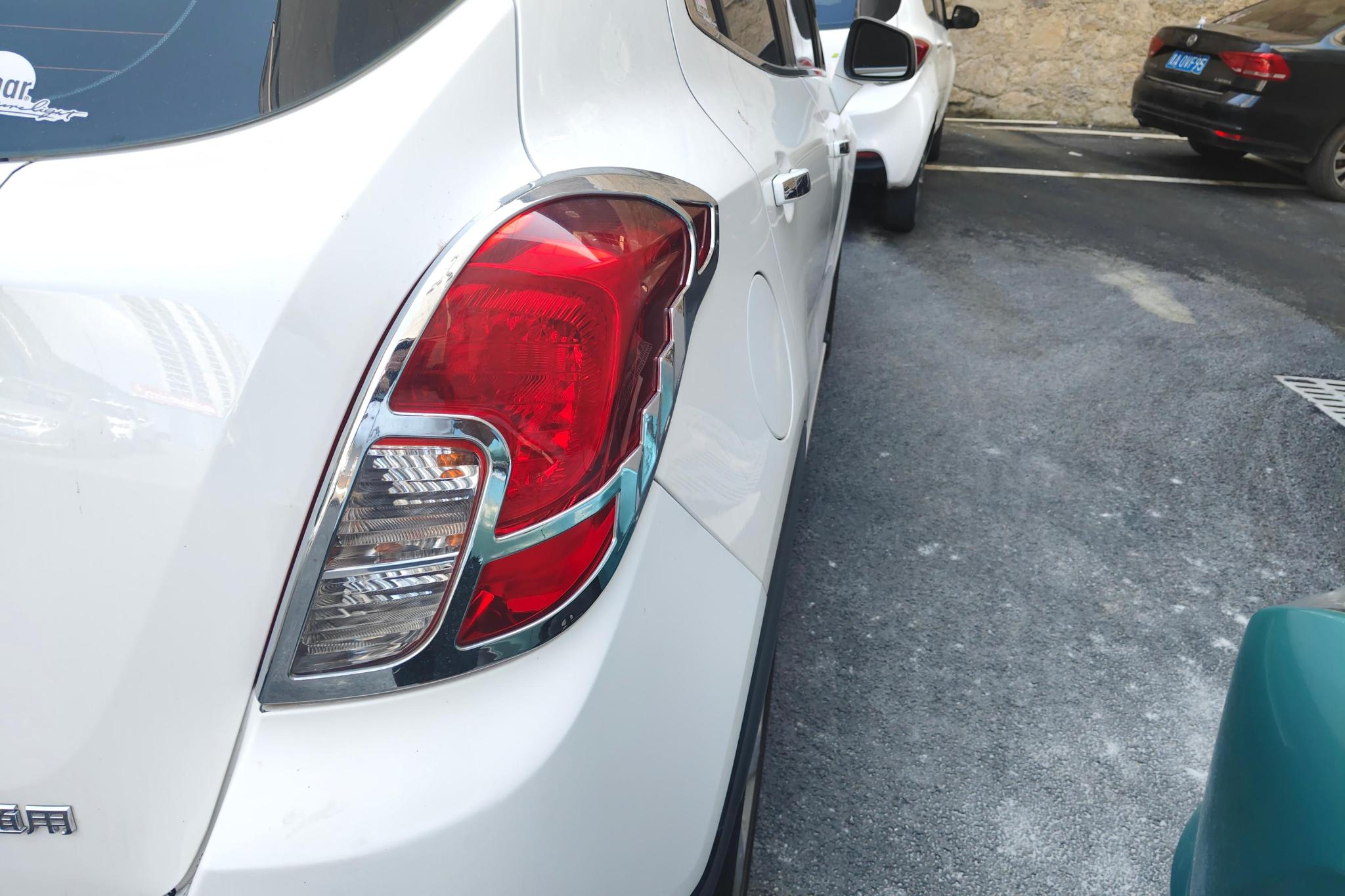 Buick Encore 2015 1.4T AT Lead
