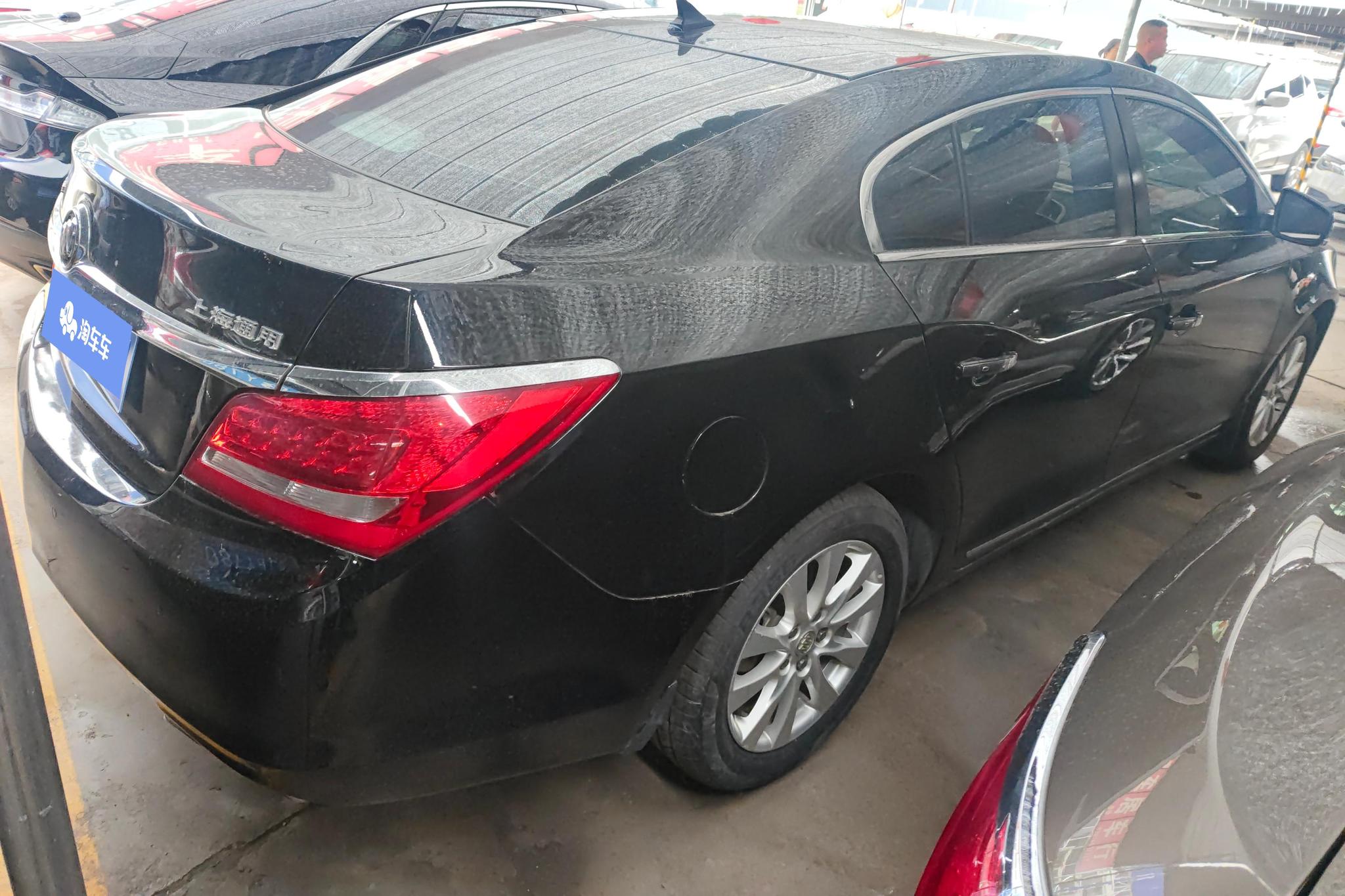 Buick LaCrosse 2013 2.4L SIDI Luxury Comfort