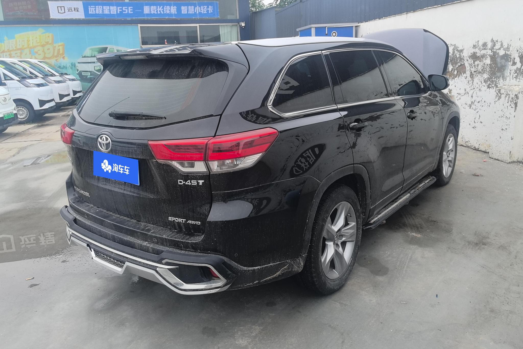 Toyota Highlander 2018 2.0T Luxury 7 мест V