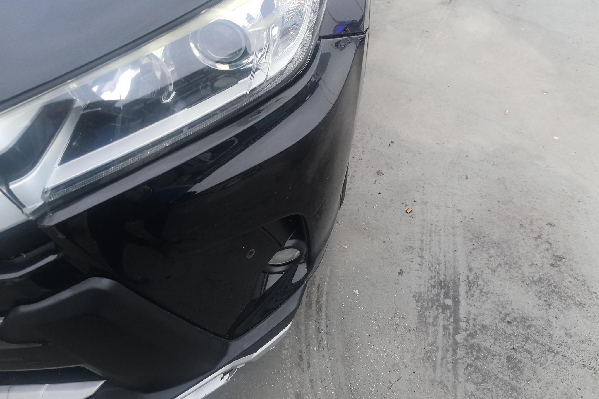 Toyota Highlander 2018 2.0T Luxury 7 мест V