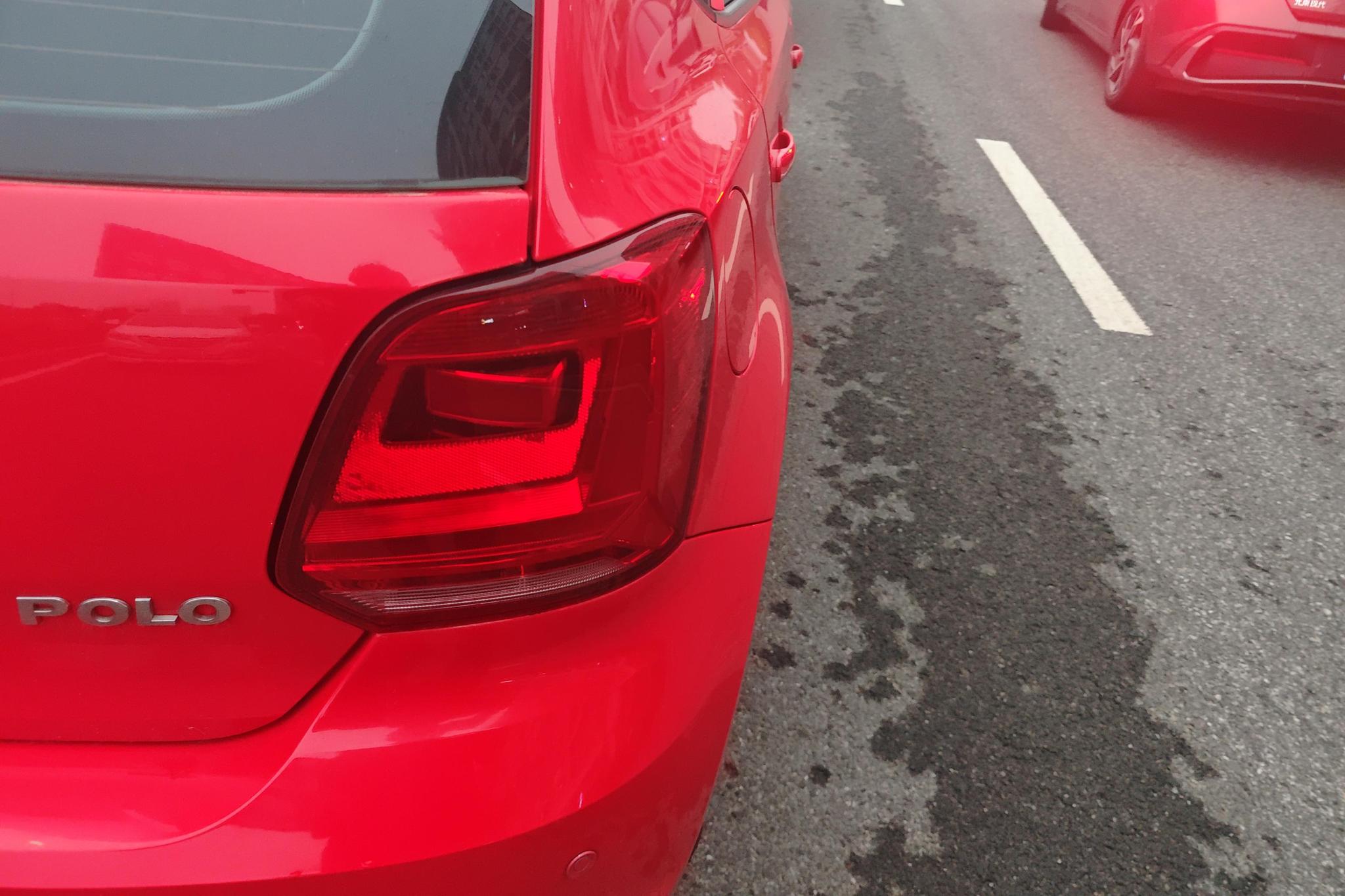 Volkswagen Polo 2016 1.4L MT
