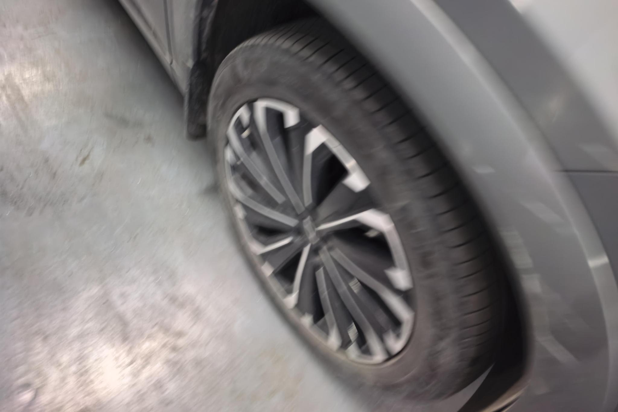 Chery Tiggo 9 9 2023 2.0T DCT Luxury 5 мест