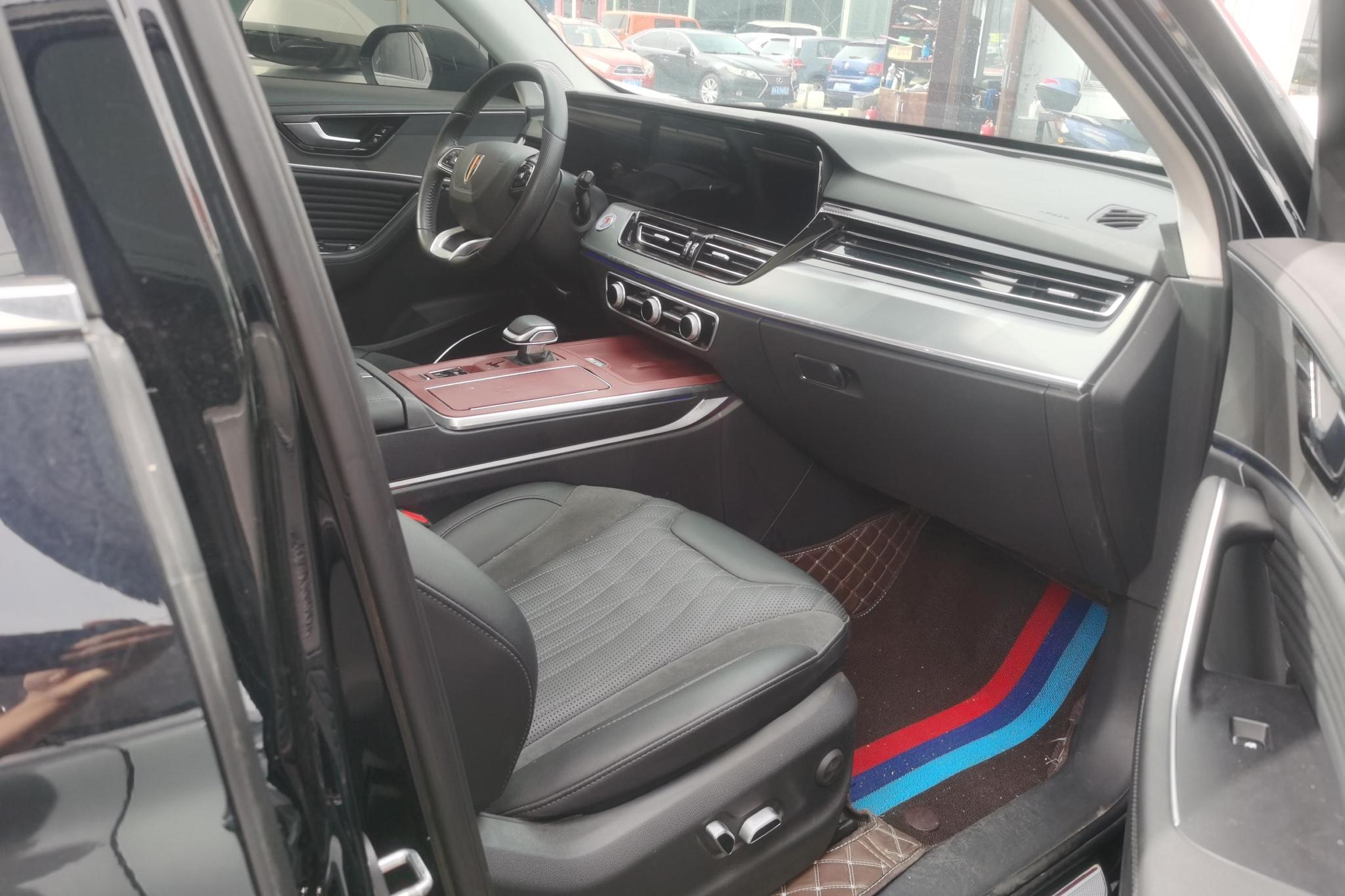 Hongqi HS5 2023 2.0T Pro