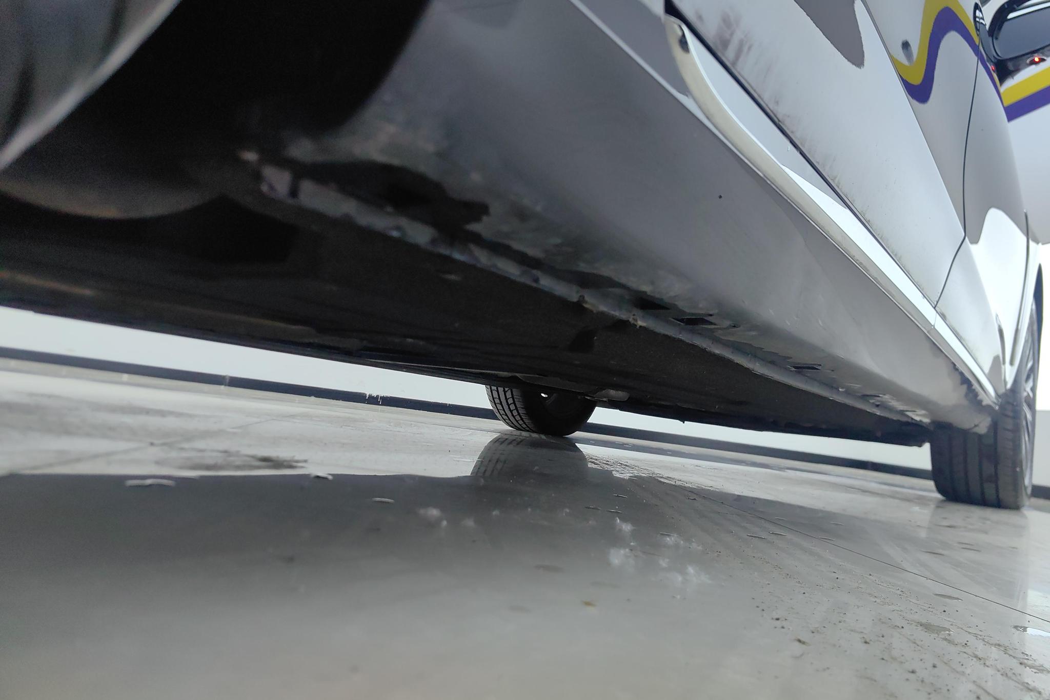Hongqi H5 2024 2.0T AT