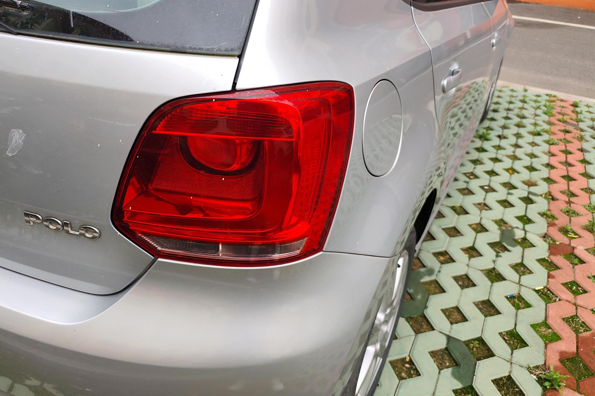 Volkswagen Polo 2013 1.4L AT Comfort