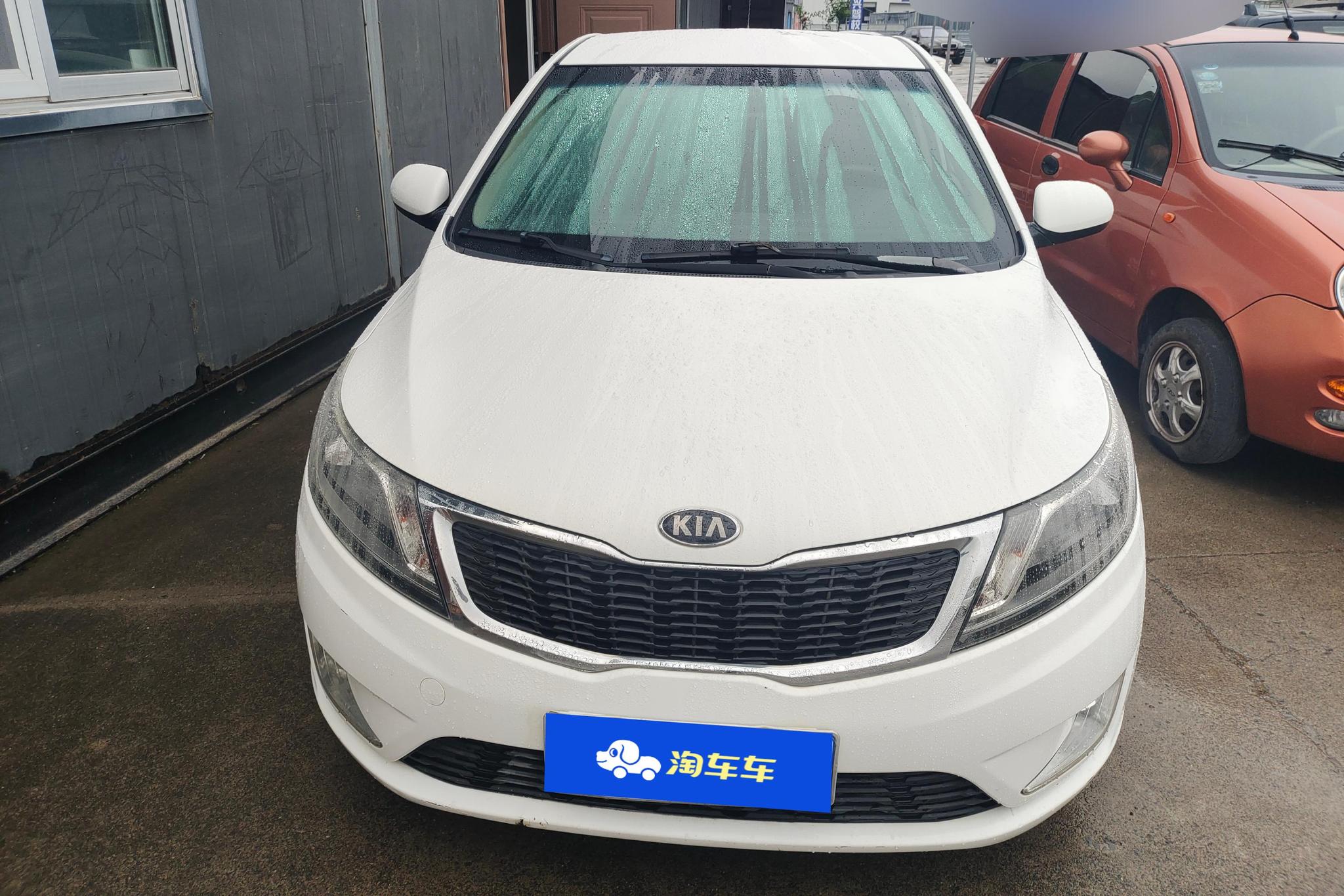 Kia K2 2015 1.4L AT TOP