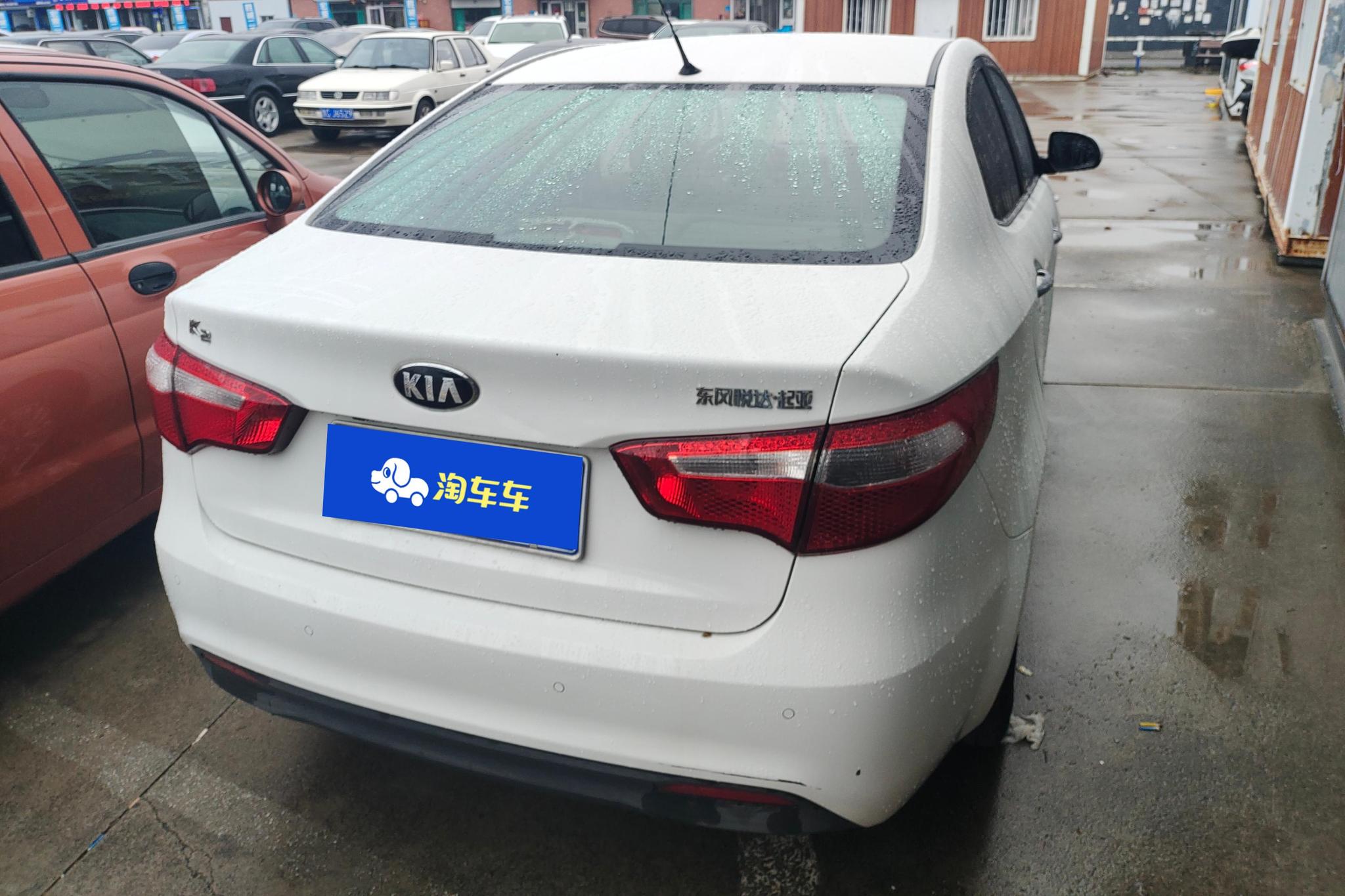 Kia K2 2015 1.4L AT TOP