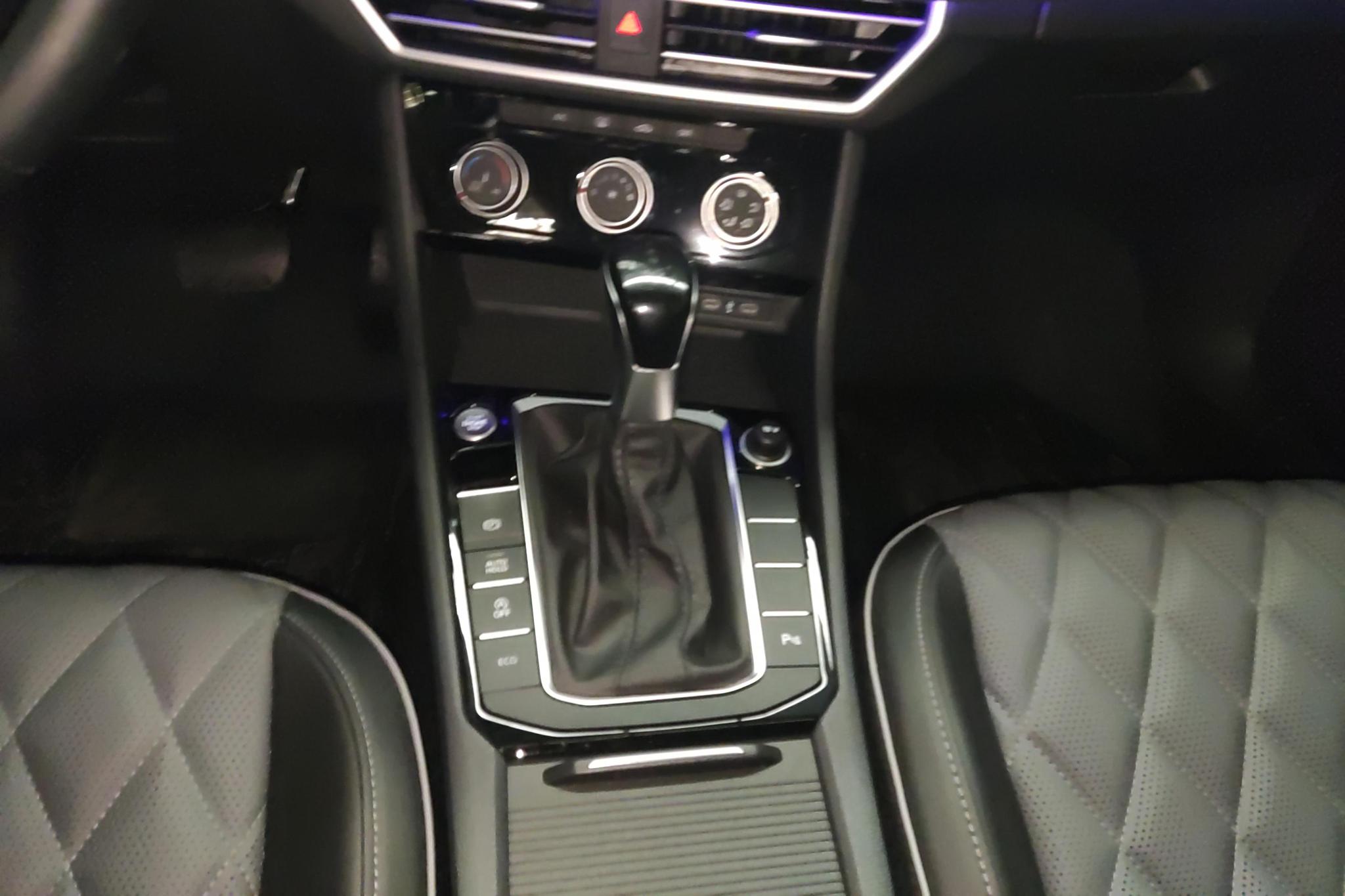 Volkswagen Sagitar id 4439571 из Китая 14