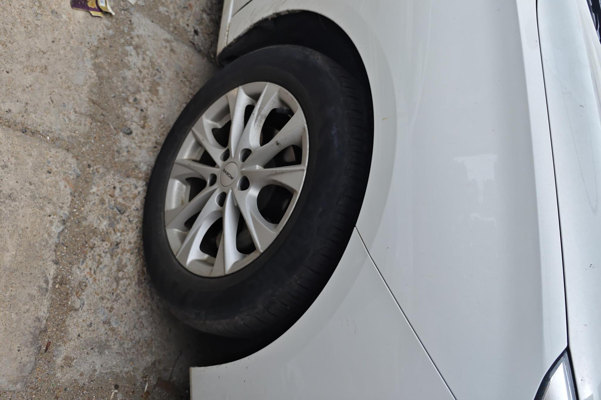 Roewe i5 2023 1.5L MT