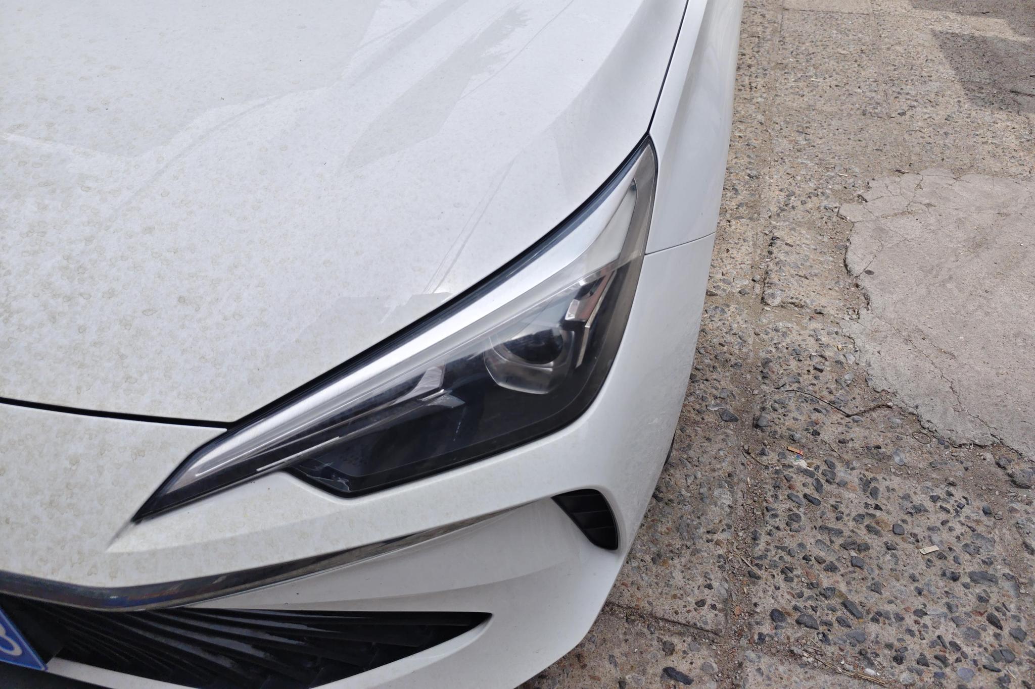 Roewe i5 2023 1.5L MT