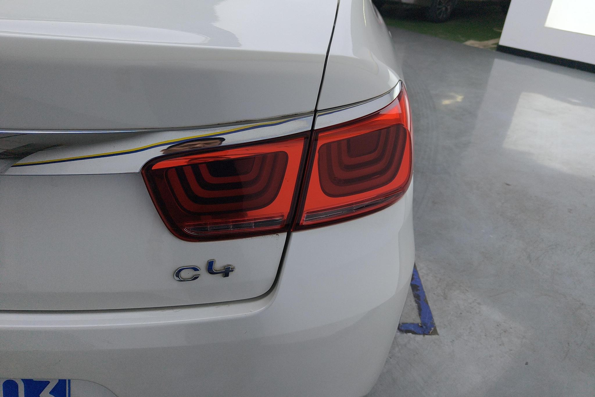 Citroen C4 2016 1.6L AT Luxury