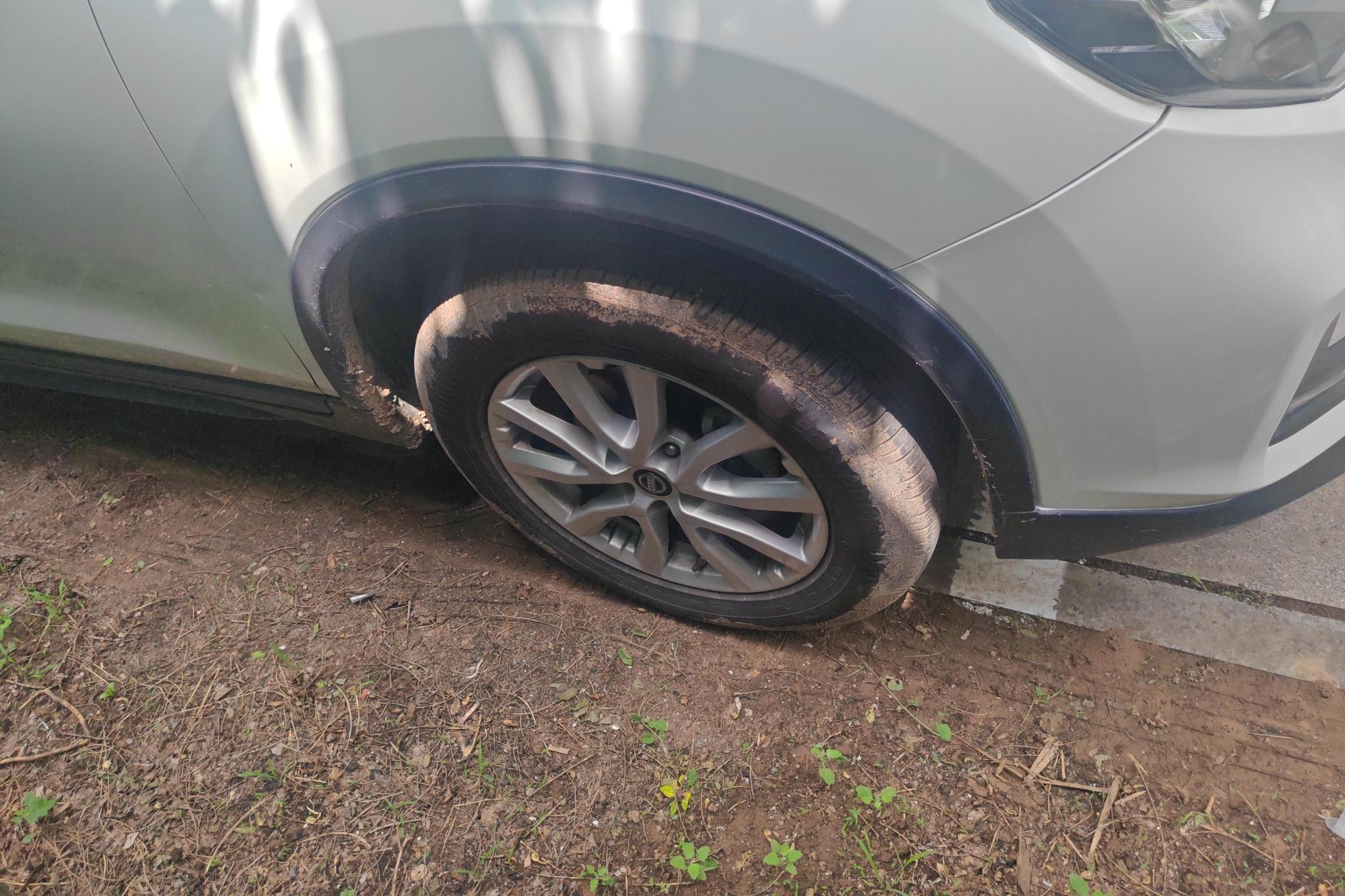 Nissan X-Trail 2017 2.0L CVT Comfort 2WD