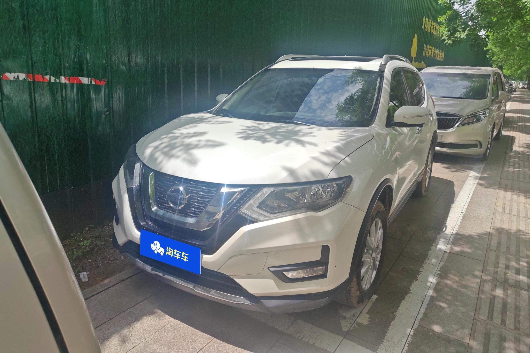 Nissan X-Trail 2017 2.0L CVT Comfort 2WD